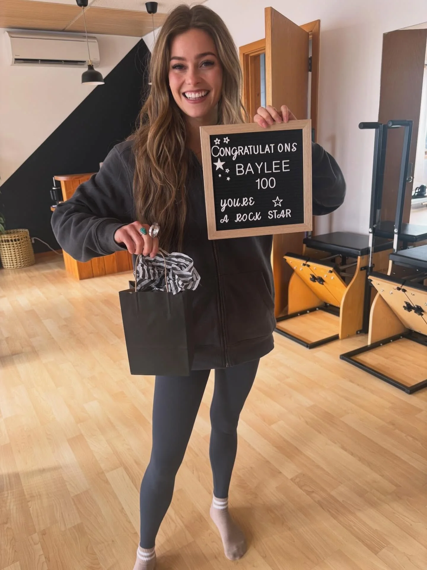 BAYLEE Joined the 100 CLUB! Congratulations!! 🥳 @bayleeonthego @club_bay