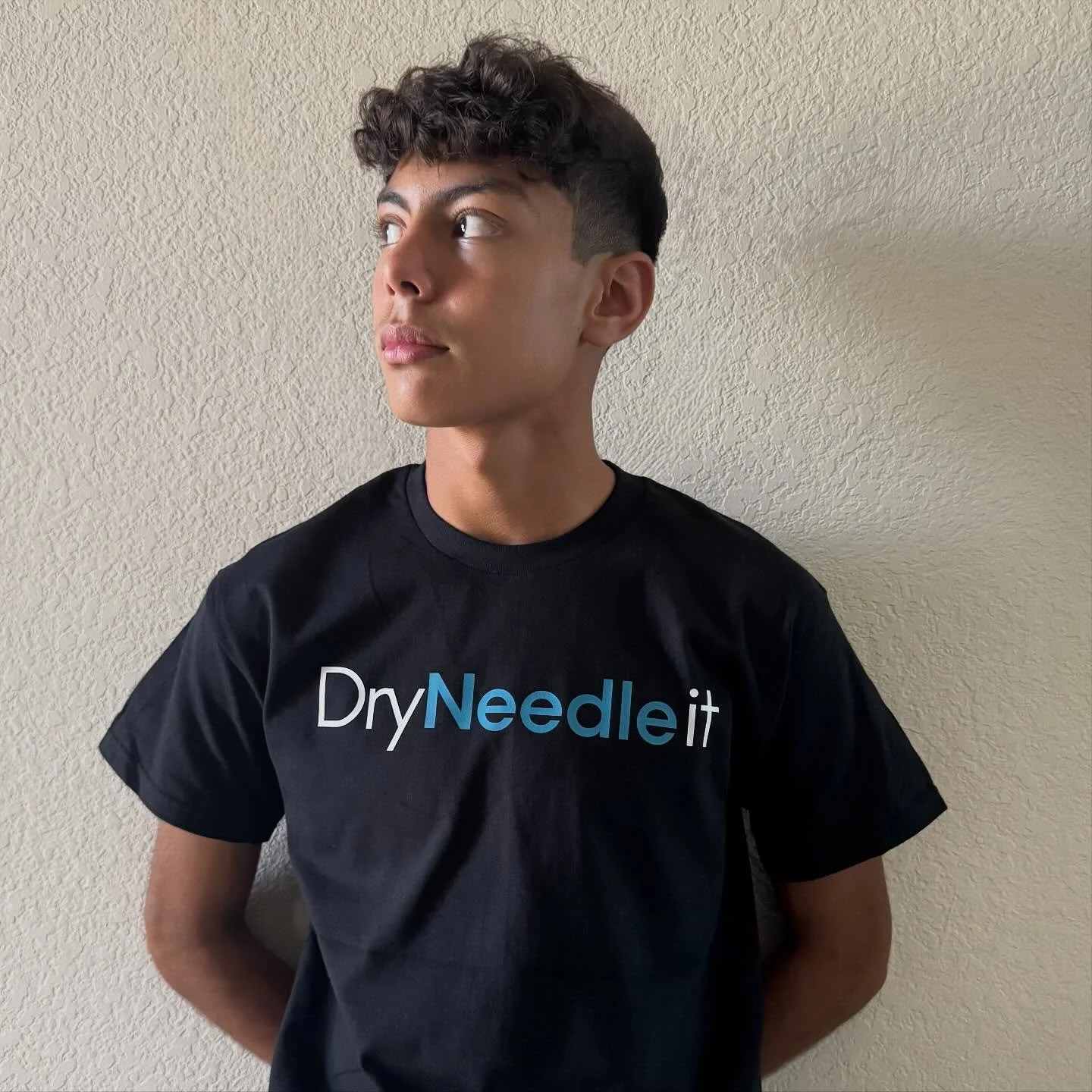 Huge shout out to @hays.uniforms for our dry needling shirts! They look great!! And of course to @child_of_god482 for letting me take his pics and post! 🙌🏼

✨Come get dry needled for just $45! ✨ Link in bio to book.