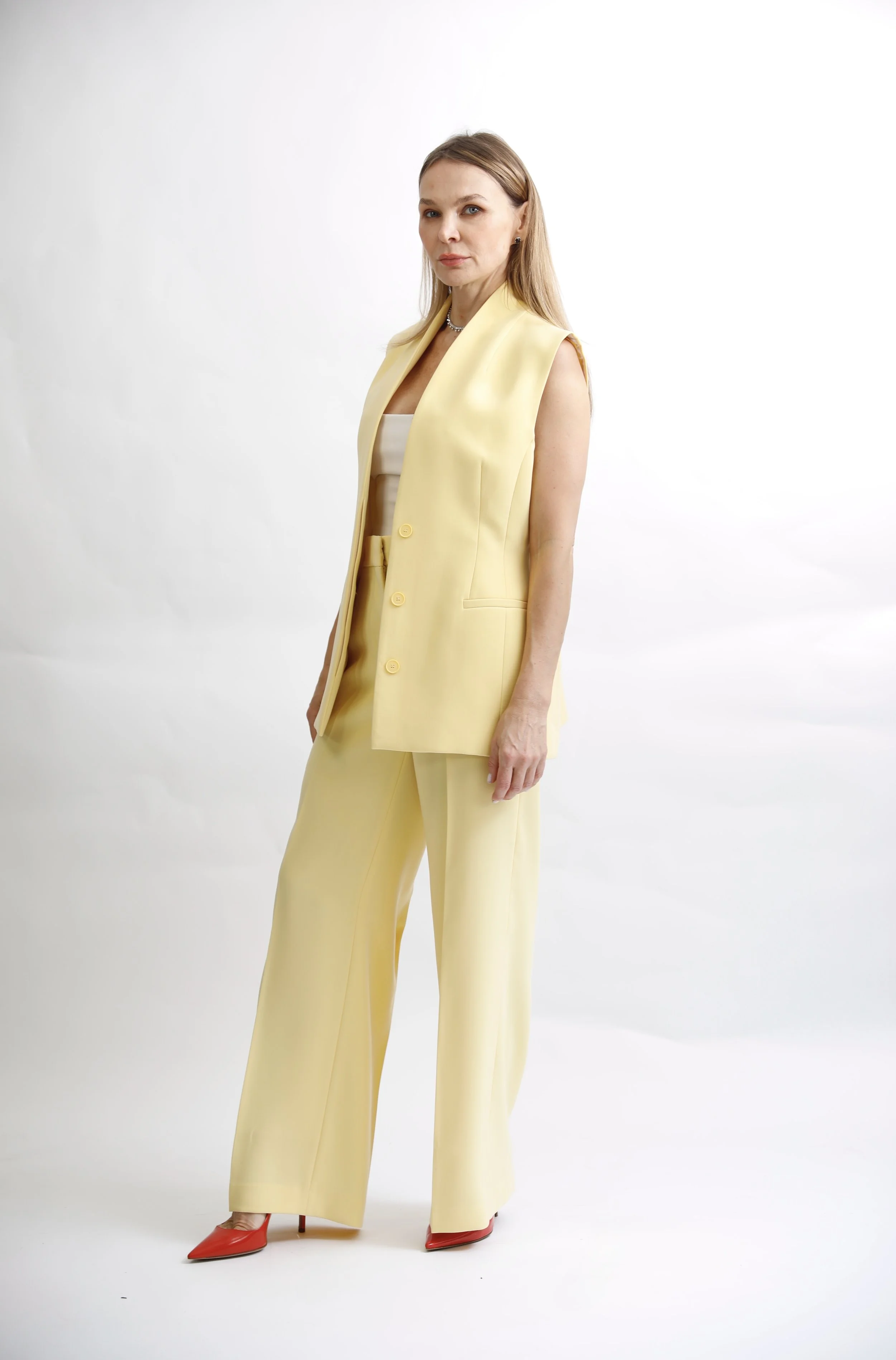 light_yellow_suit_vest_trouses.jpg.jpeg