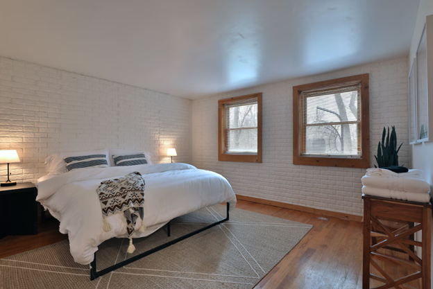 Bedroom 9 pic2.png