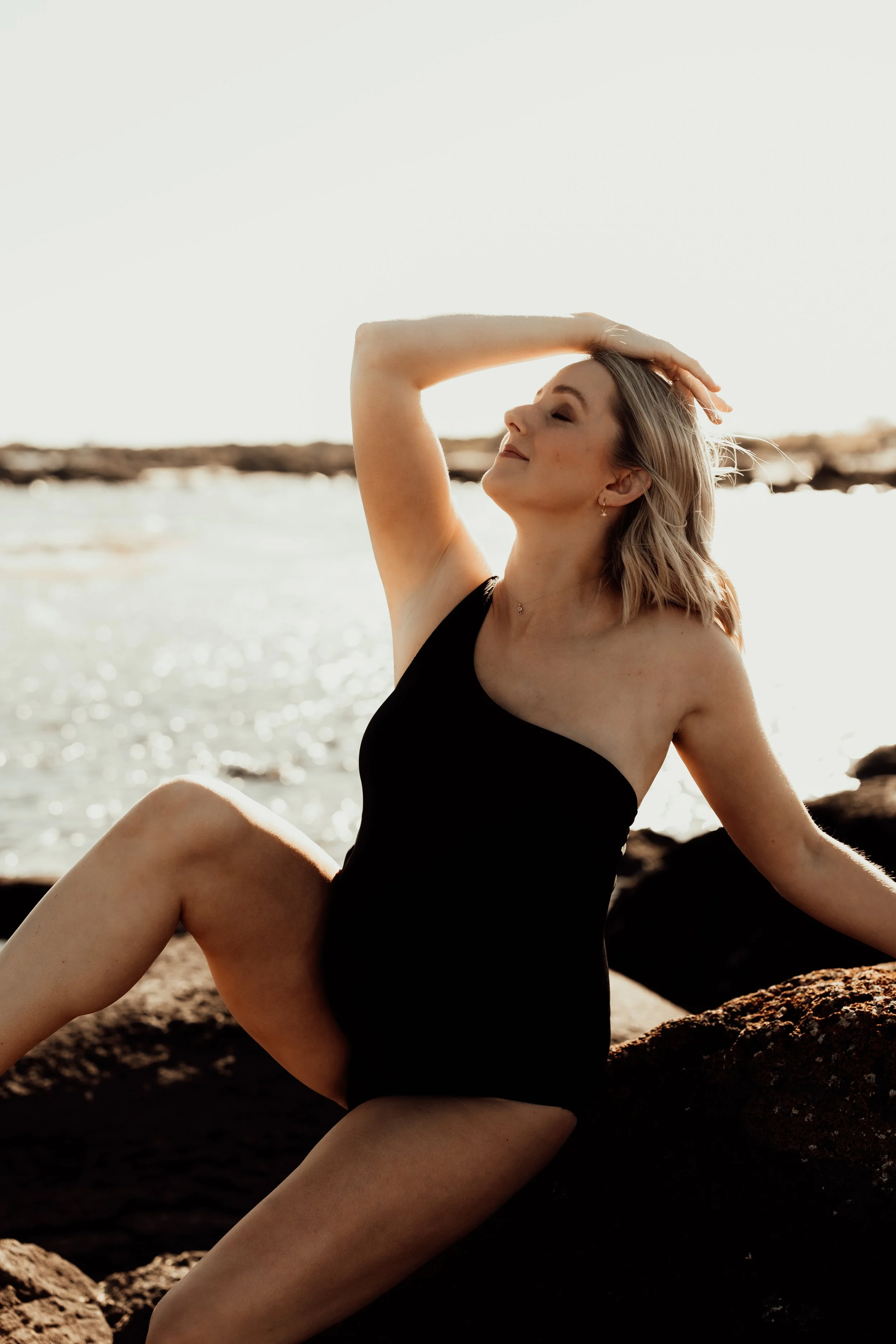 BATHERS - ONE SHOULDER