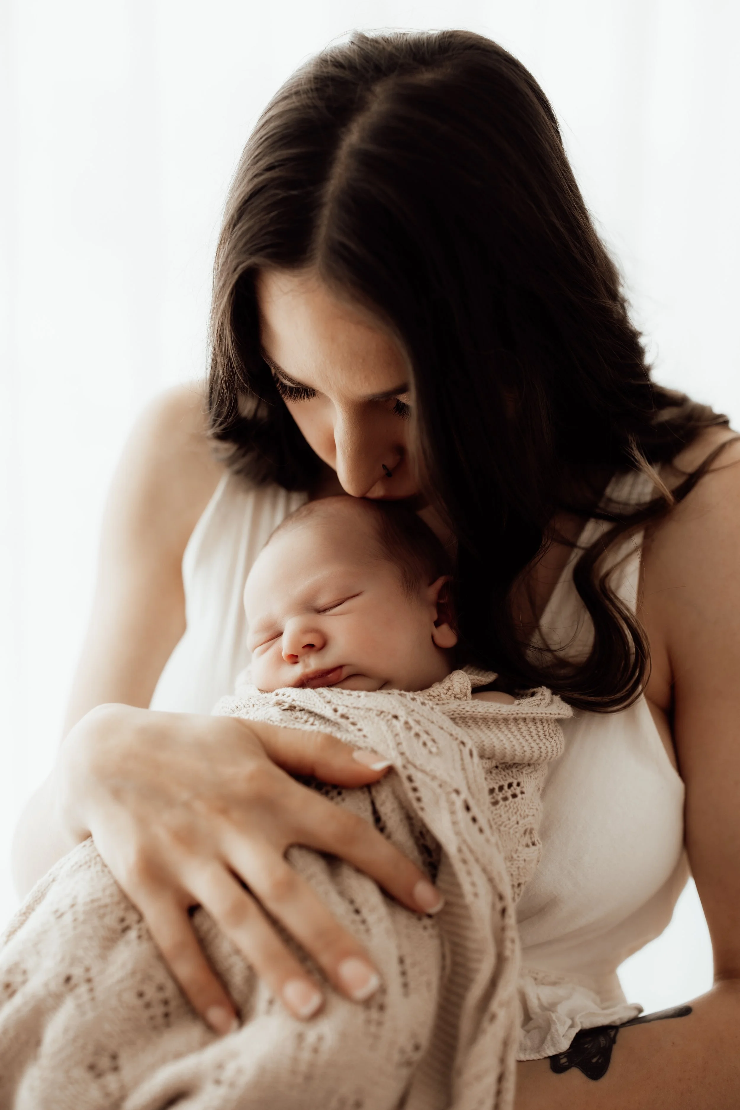 melbourne newborn photography, melbourne newborn photographer, Werribee newborn photographer, family photographer melbourne, newborn photoshoot