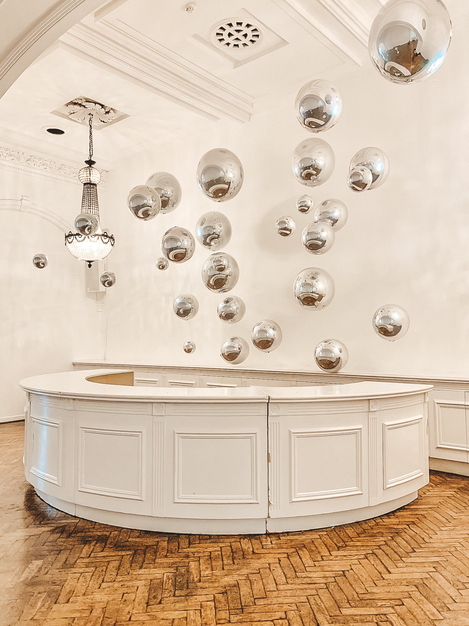 PHOTO-2023-02-11-16-58-49 3-2.jpg