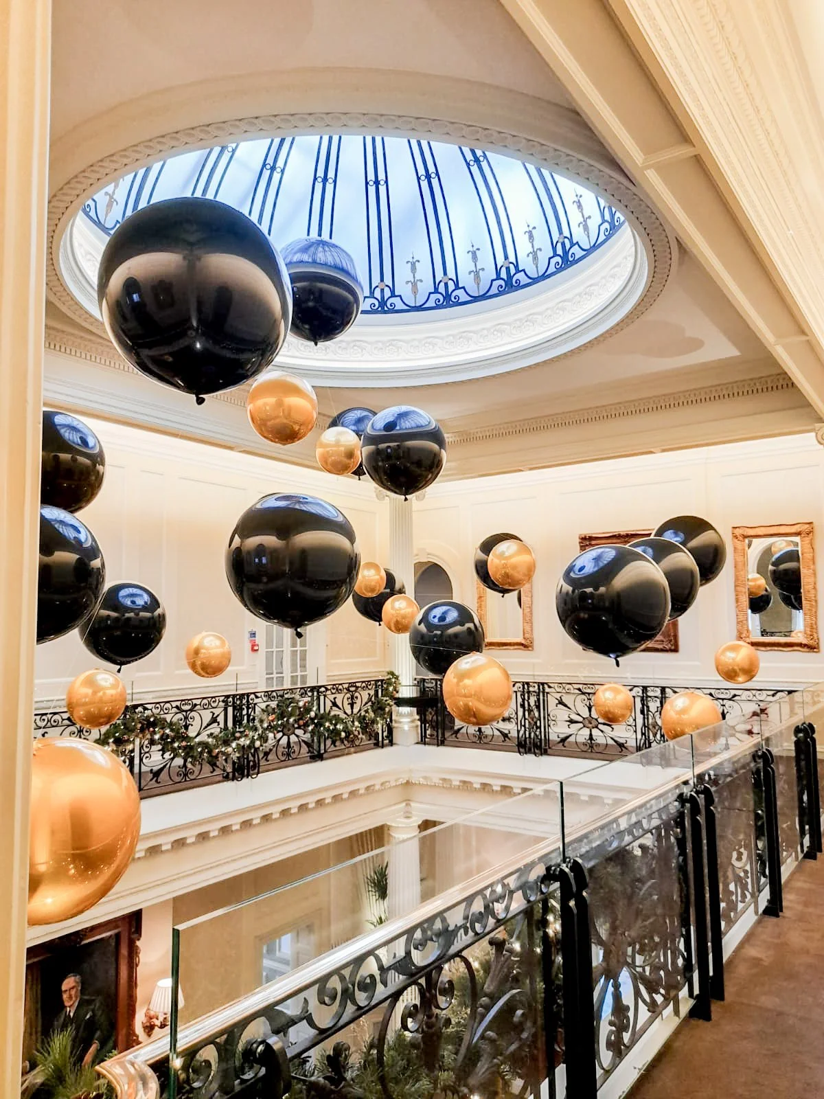 Hedsor - Glitz & Glam - Christmas 2021 (3).jpg