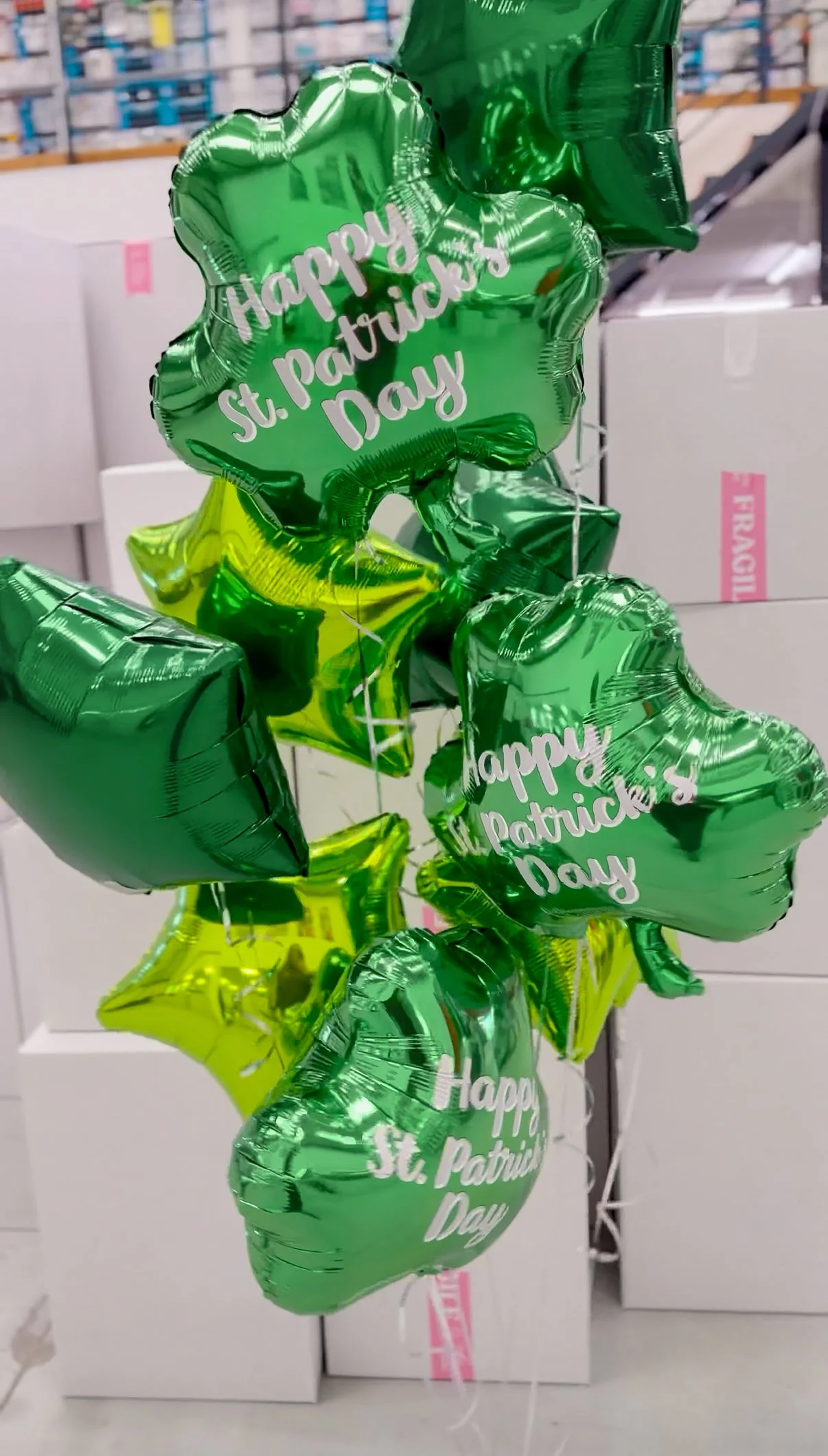 St Patrick’s Day Decor &amp; Party Inspiration! Best Balloon Delivery UK – Next Day Helium Balloons