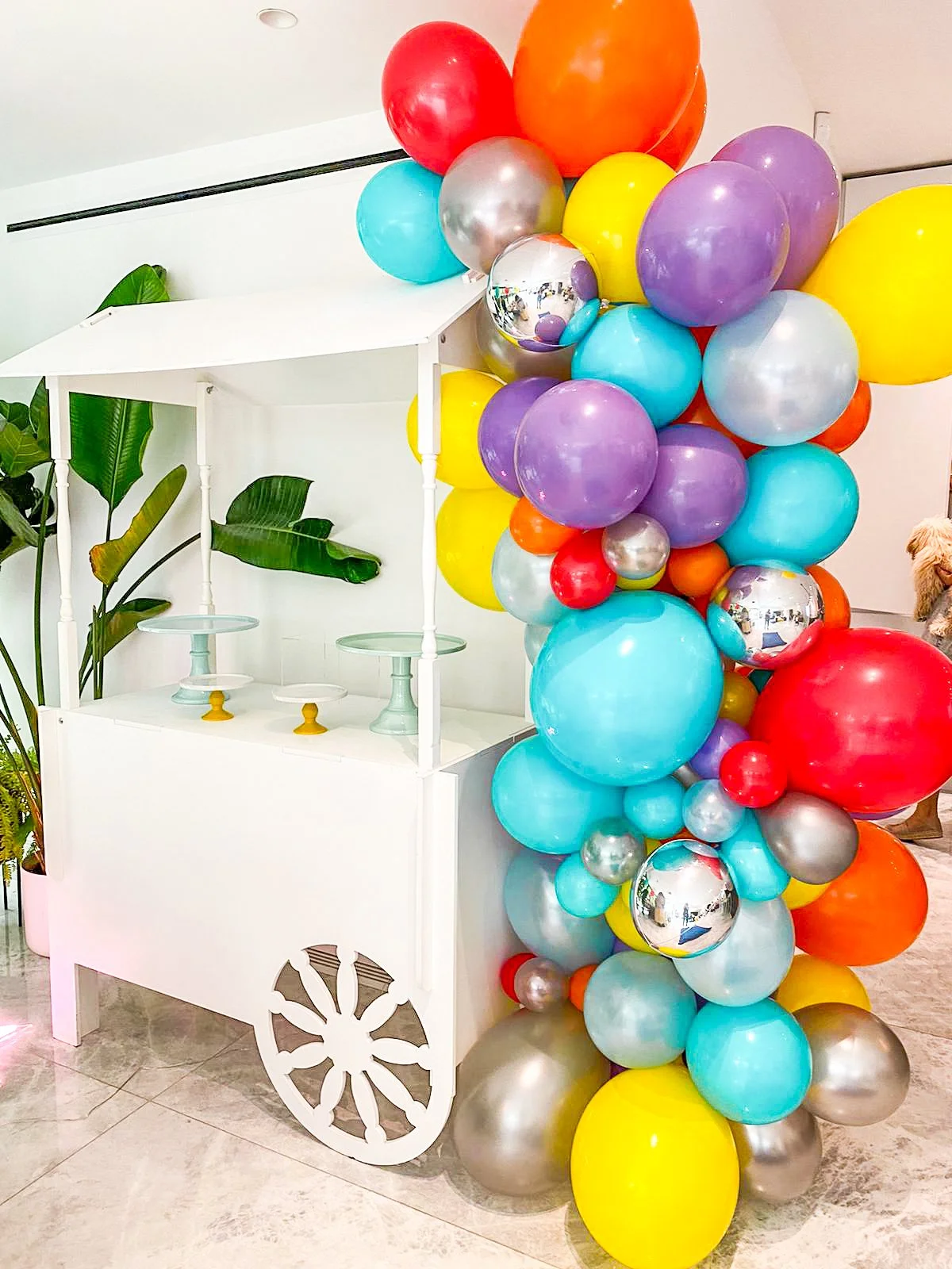 Chaika Events Garden Party Neon Disco (11).jpg