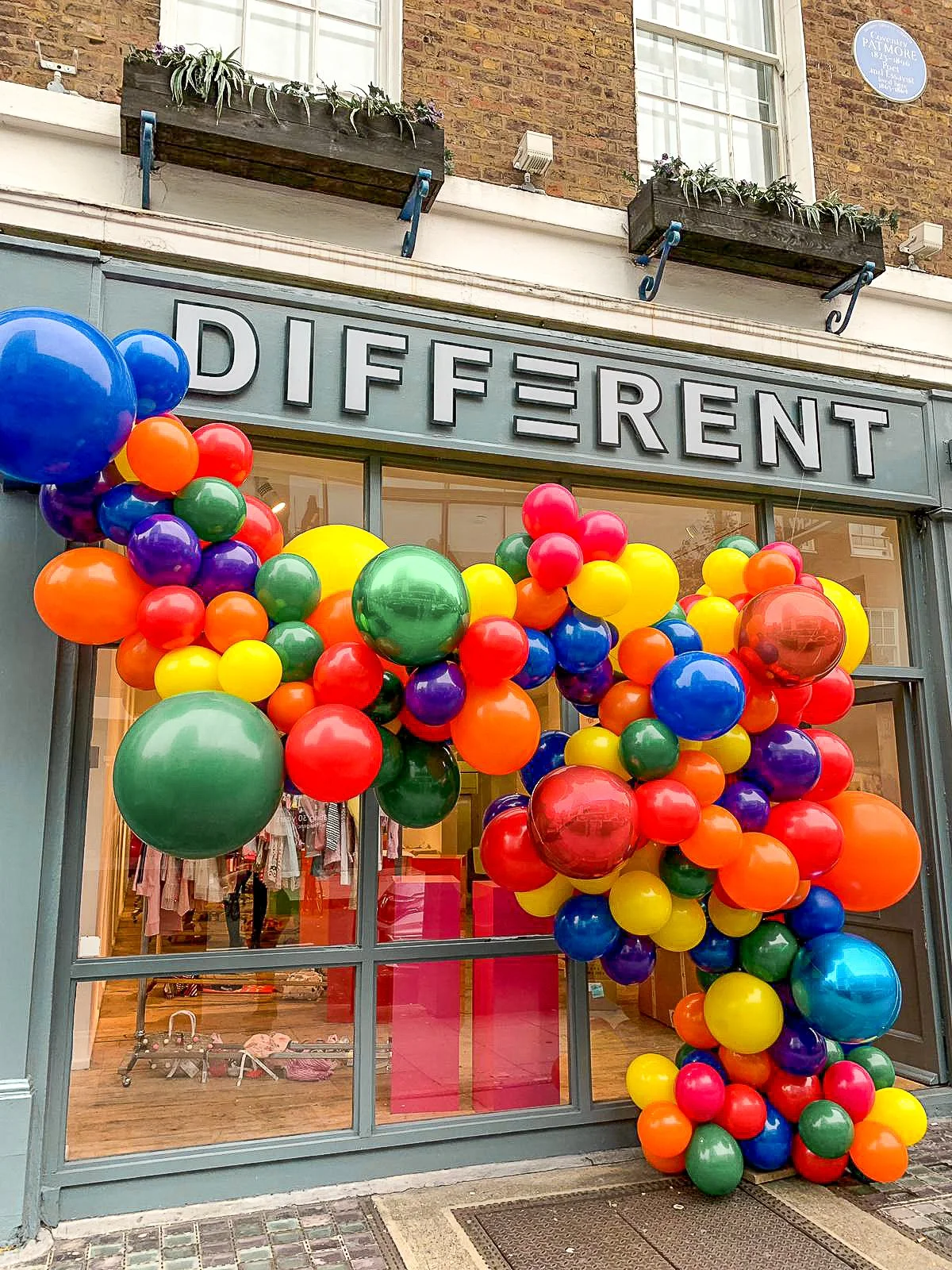Bubblegum Balloons for alexandalexacom (18).jpg