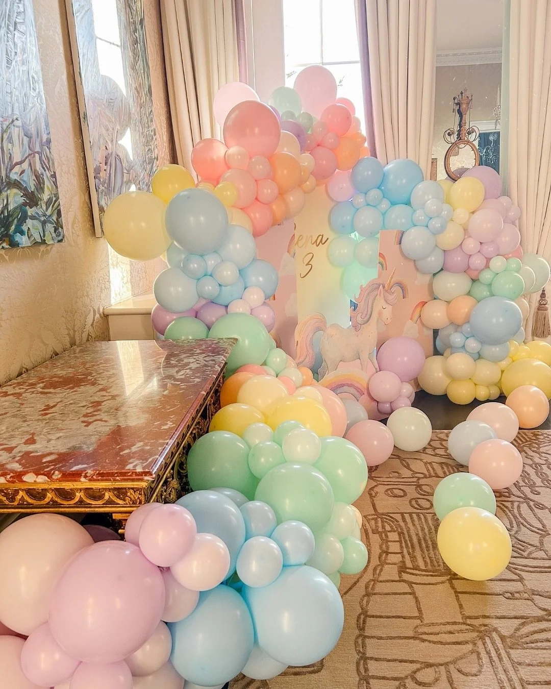 Turn your space into a pastel dream 💕🎈 From simple to stunning because every celebration deserves a wow moment. Book your balloon install before your date disappears! 🫧✨