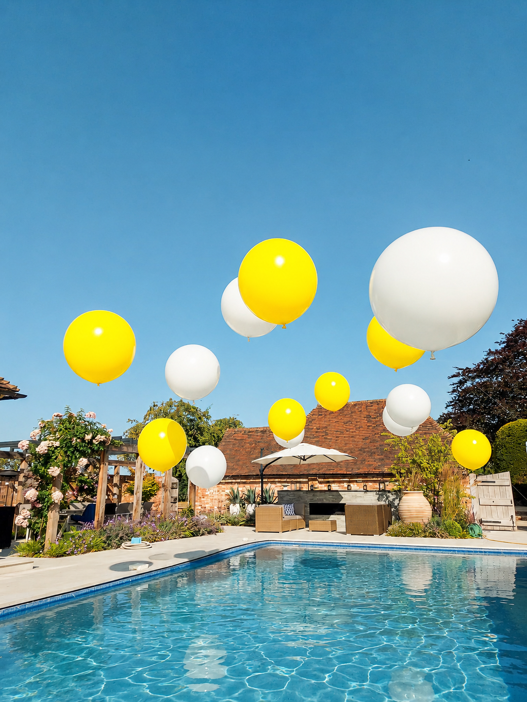Make a Splash This Summer: Luxury Balloon Pool Installations for the UK Heatwave