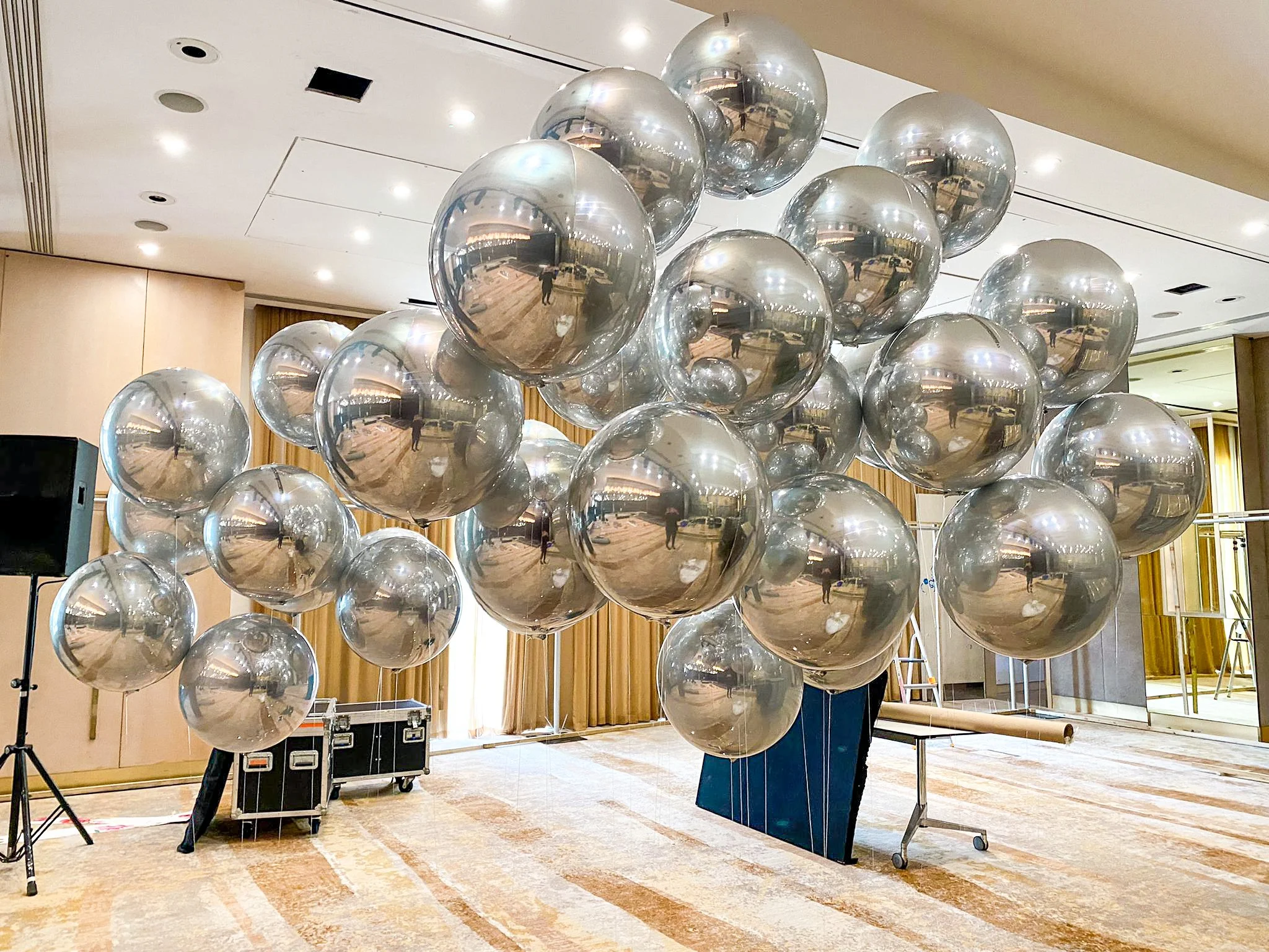 01.03 Uptown Events The Grove Bar Orbz (2) VIDEO.jpg