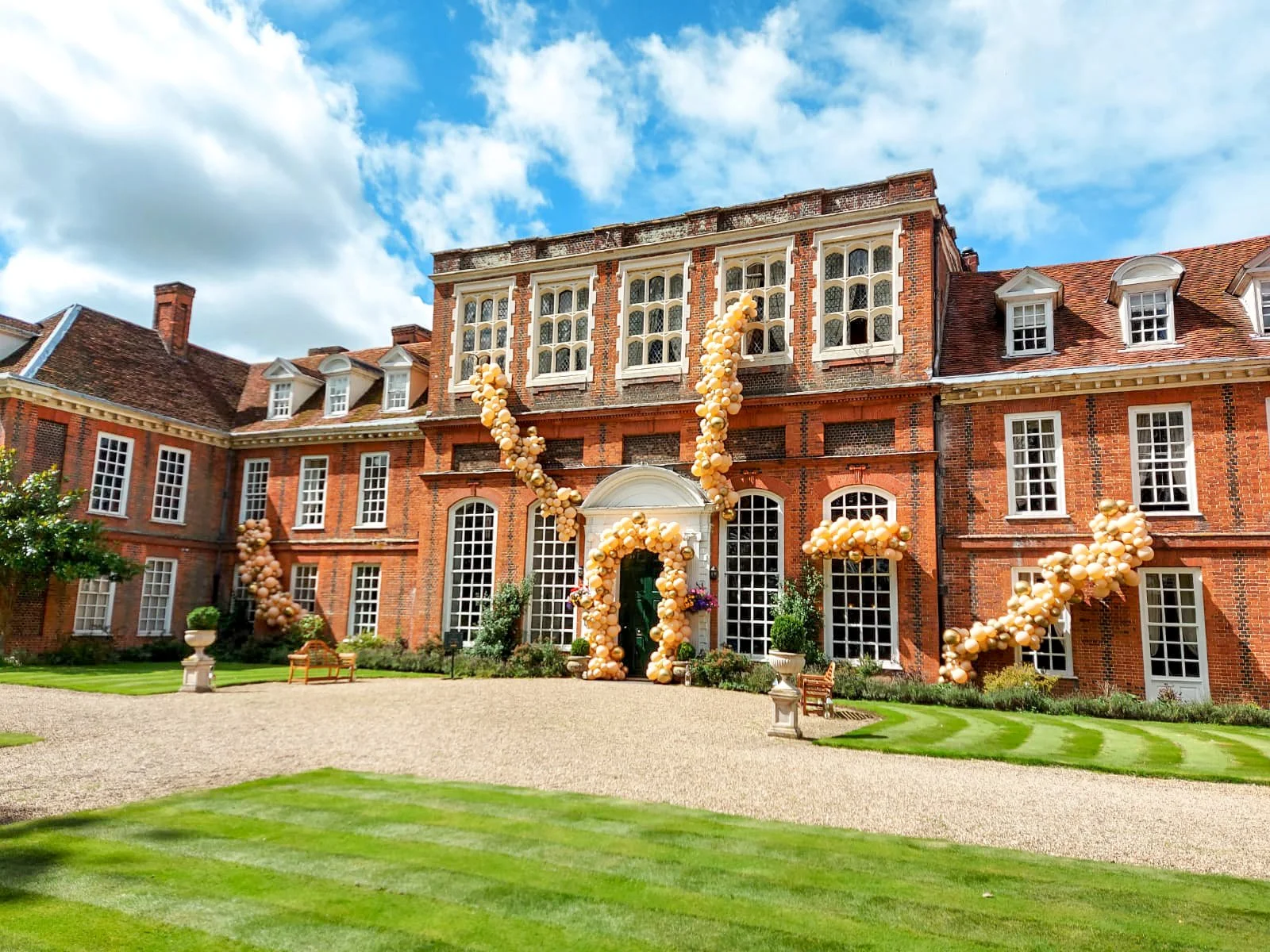 Gosfield Hall Wedding (2).jpg