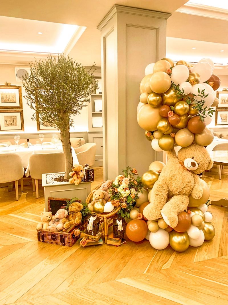 Il-Borro-Restaurant-Teddy-Bear-Baby-shower-5-800x1067.jpg