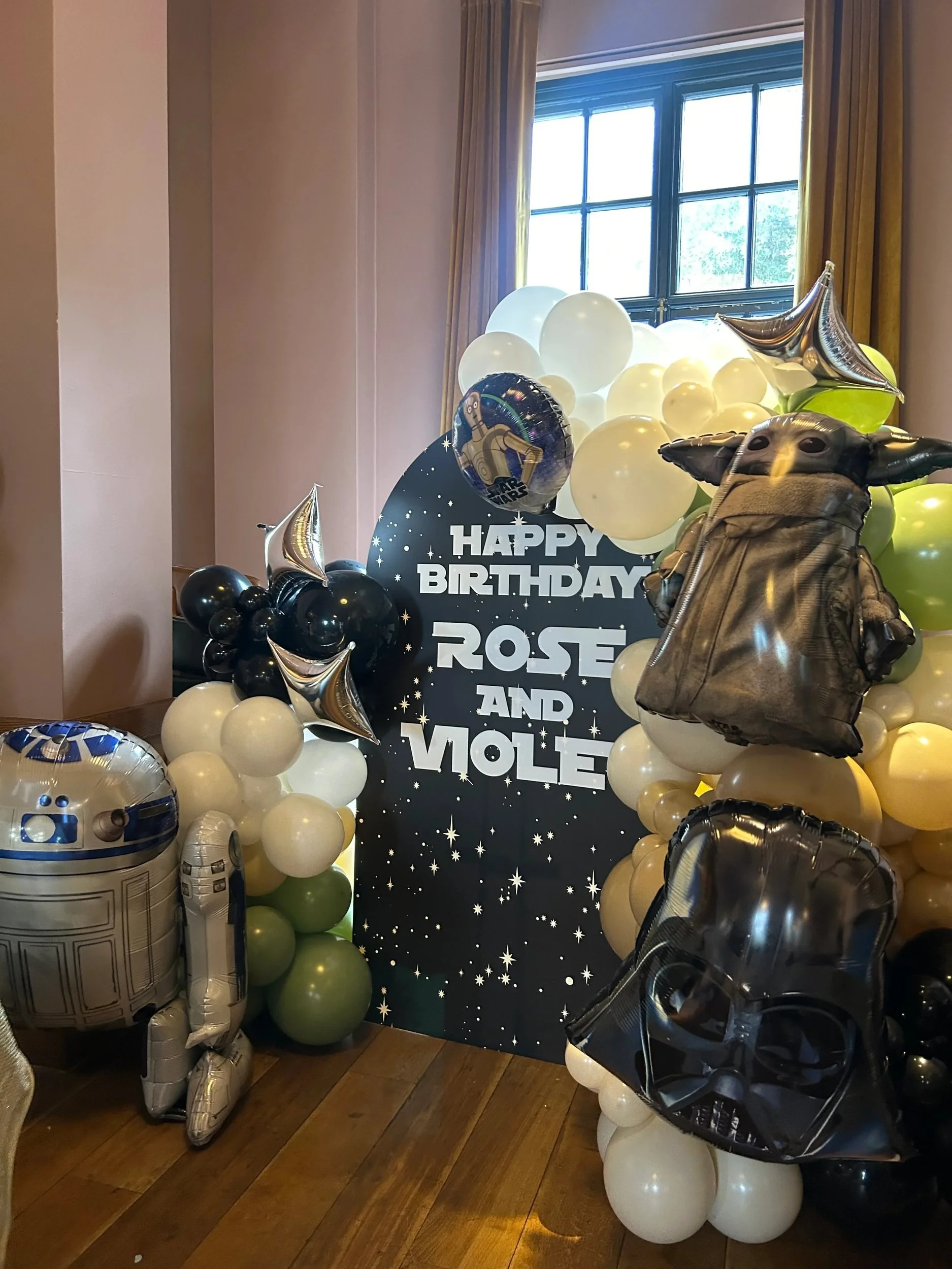 Star Wars Party backdrop, garland & foils - Large.jpg