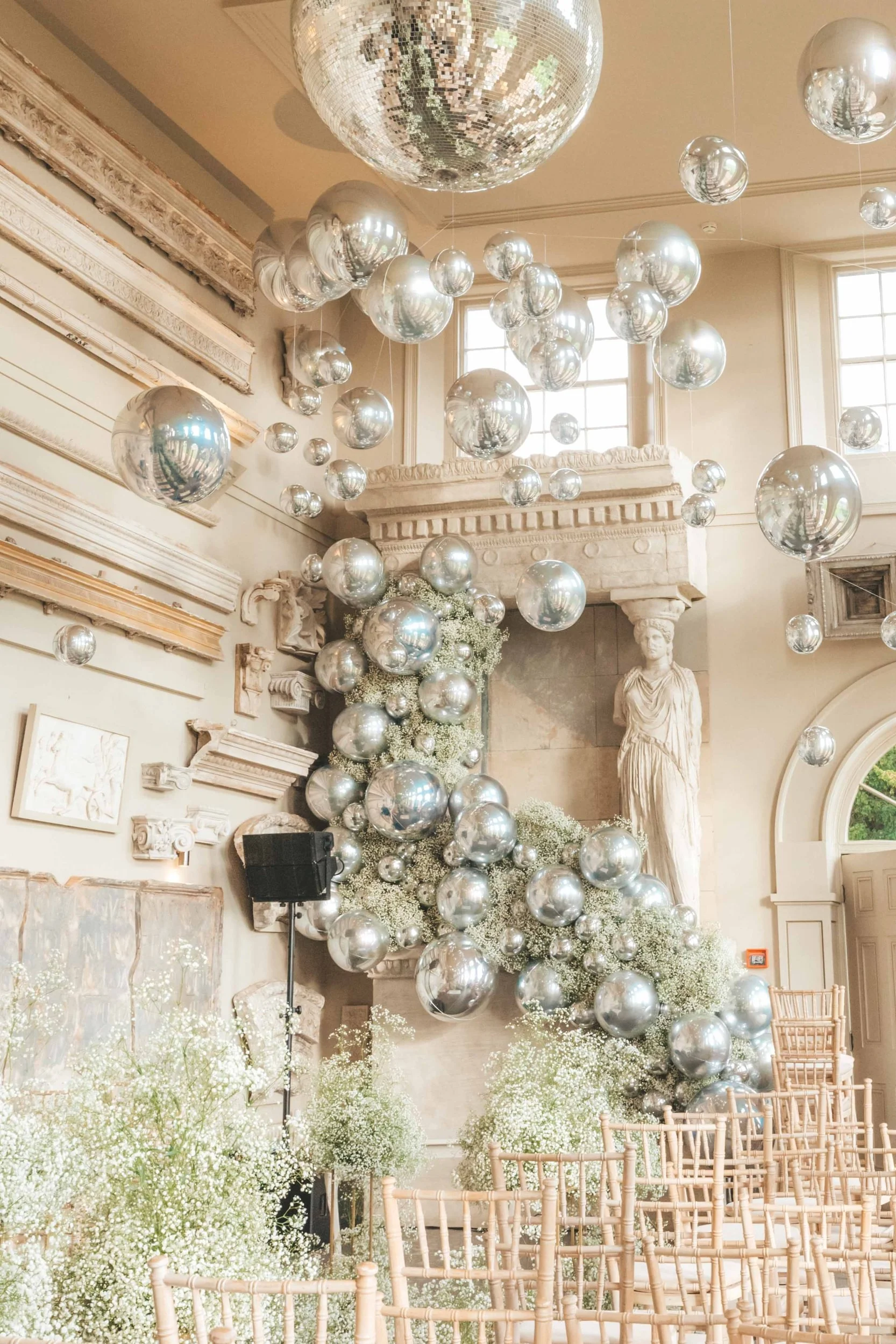 Aynhoe Park Gypsophila Orbz Installation - Large5.jpg