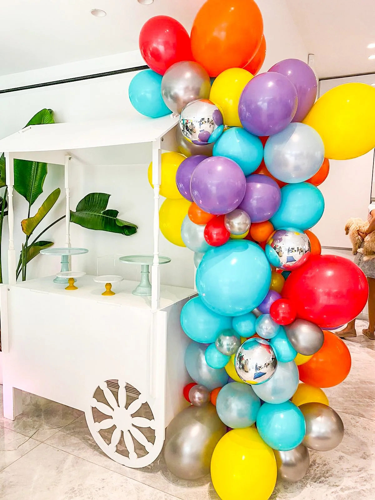 Chaika Events Garden Party Neon Disco (10).jpg