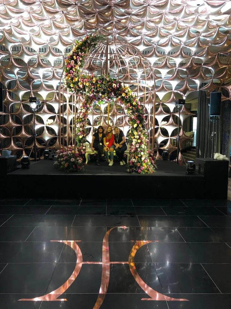 banana split dorchester rose gold stars (2).jpeg