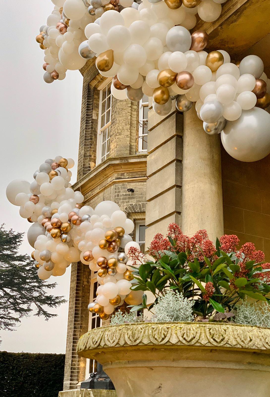 Billie Faiers 30th Hedsor House (14).jpg