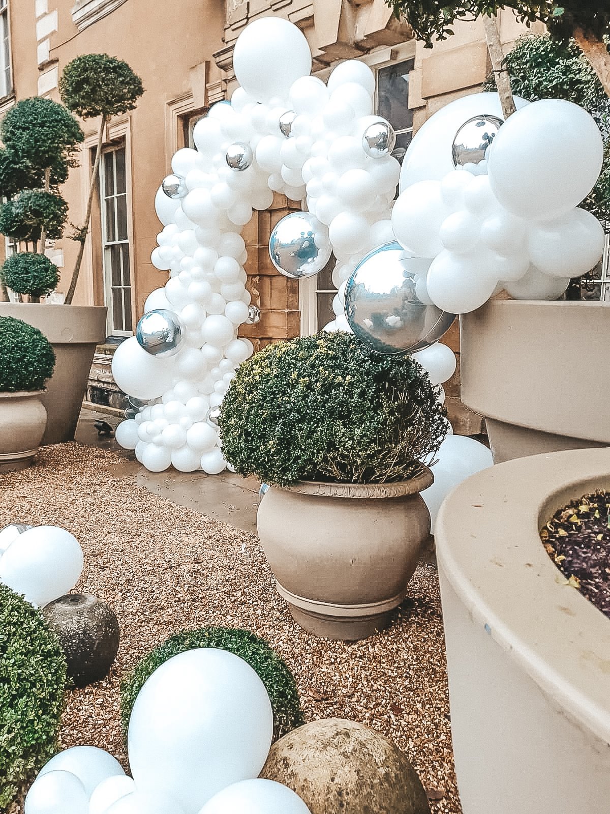 Aynhoe Park White External (19) - Large.jpg