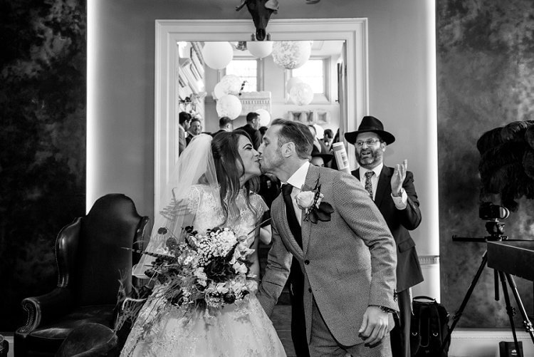 Bubblegum Balloons at Aynhoe Park, Chiko Photography 9 - Large.jpg