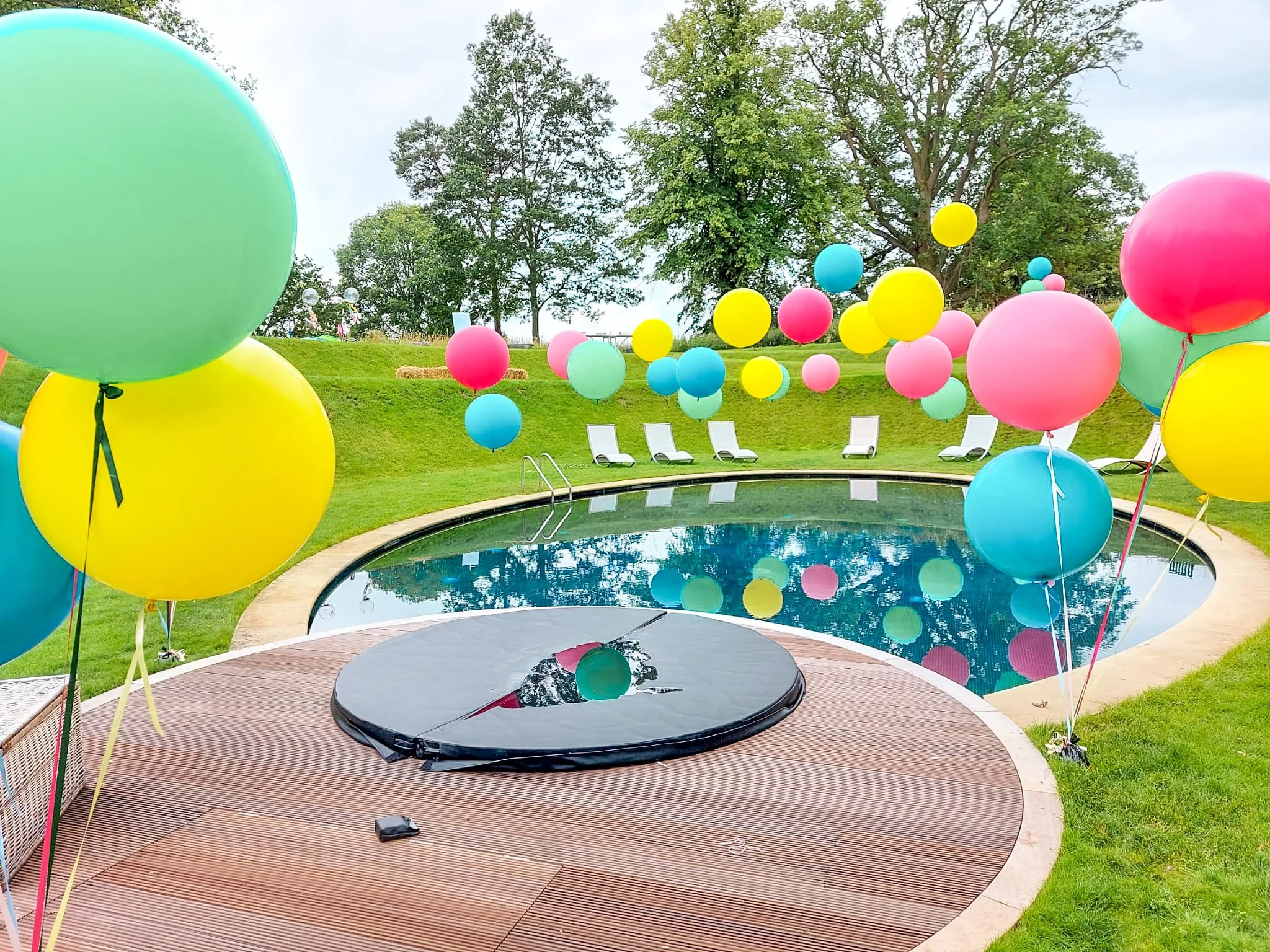 05.01 Wilderness Reserve Sibton Estate Wedding Pond Balloons (18) VIDEO.jpg