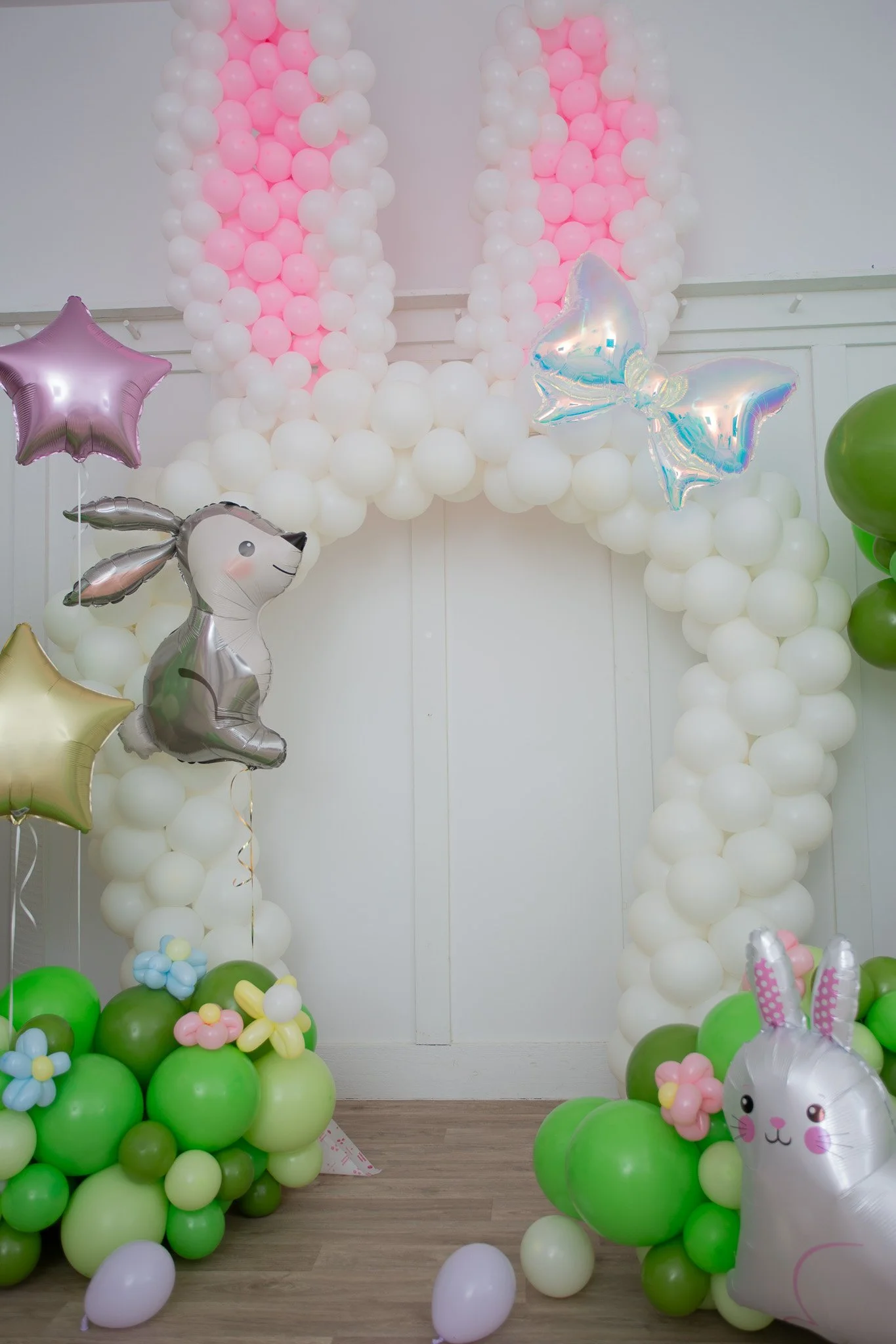 Easter Lifestyle Photoshoot with Bunny Ears 