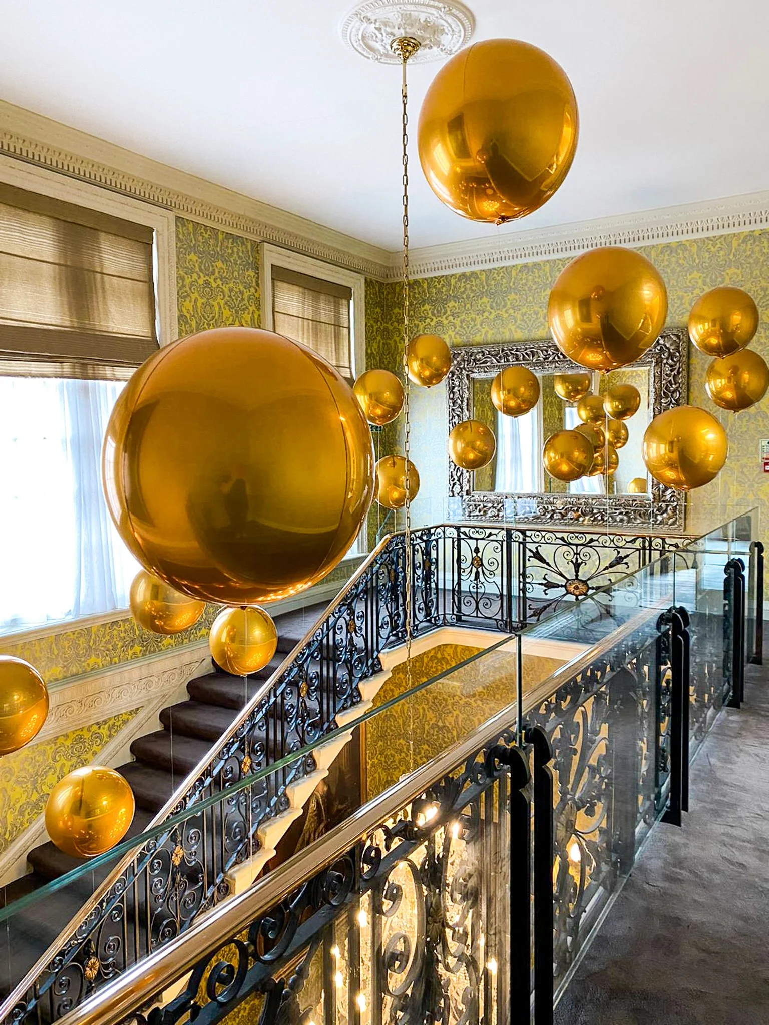 Hedsor House Wedding, Gold, Sept 2022 (4).jpg