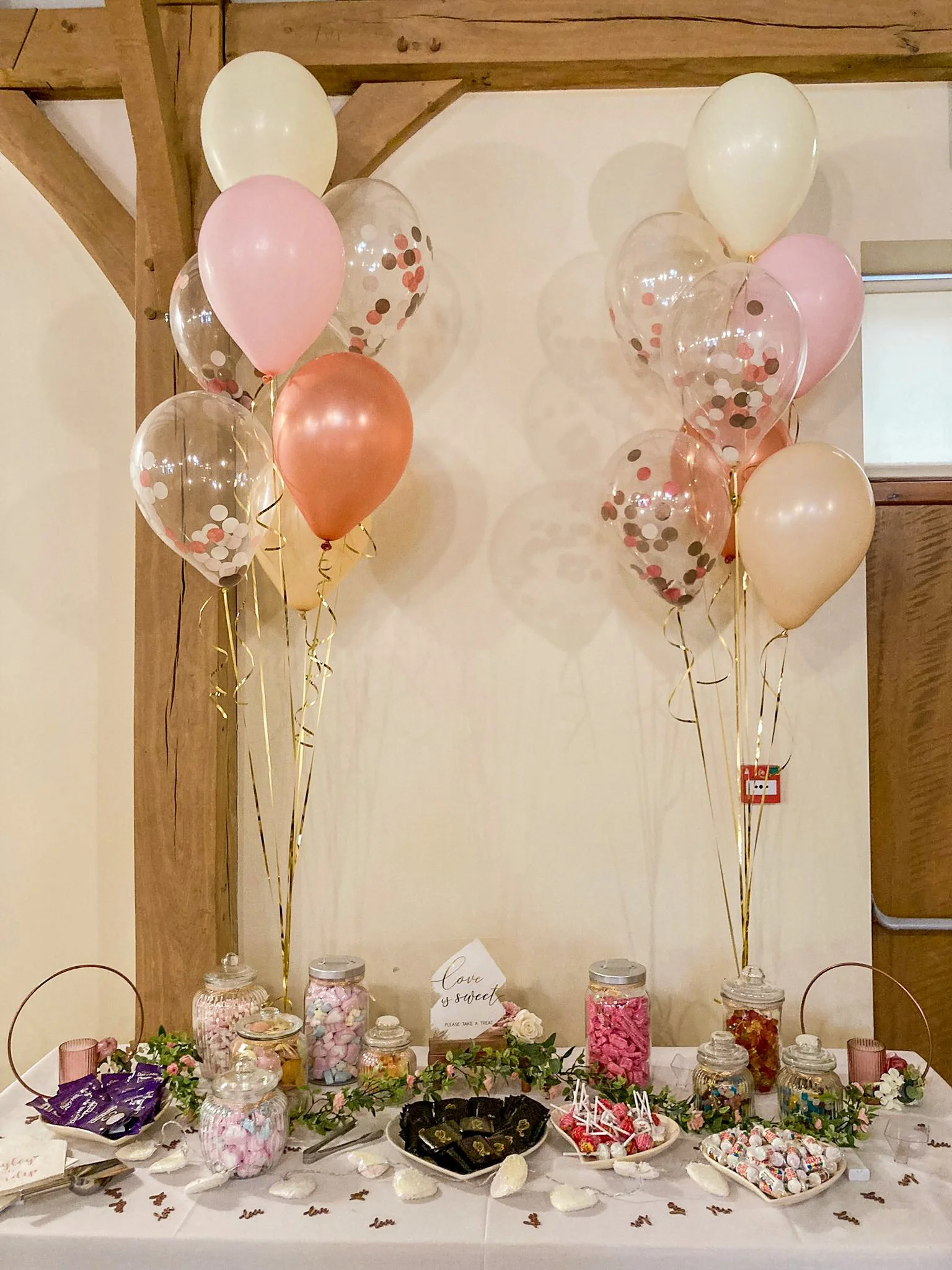 Rivervae Barn - Garland & Bunches March 2022 (1).jpg