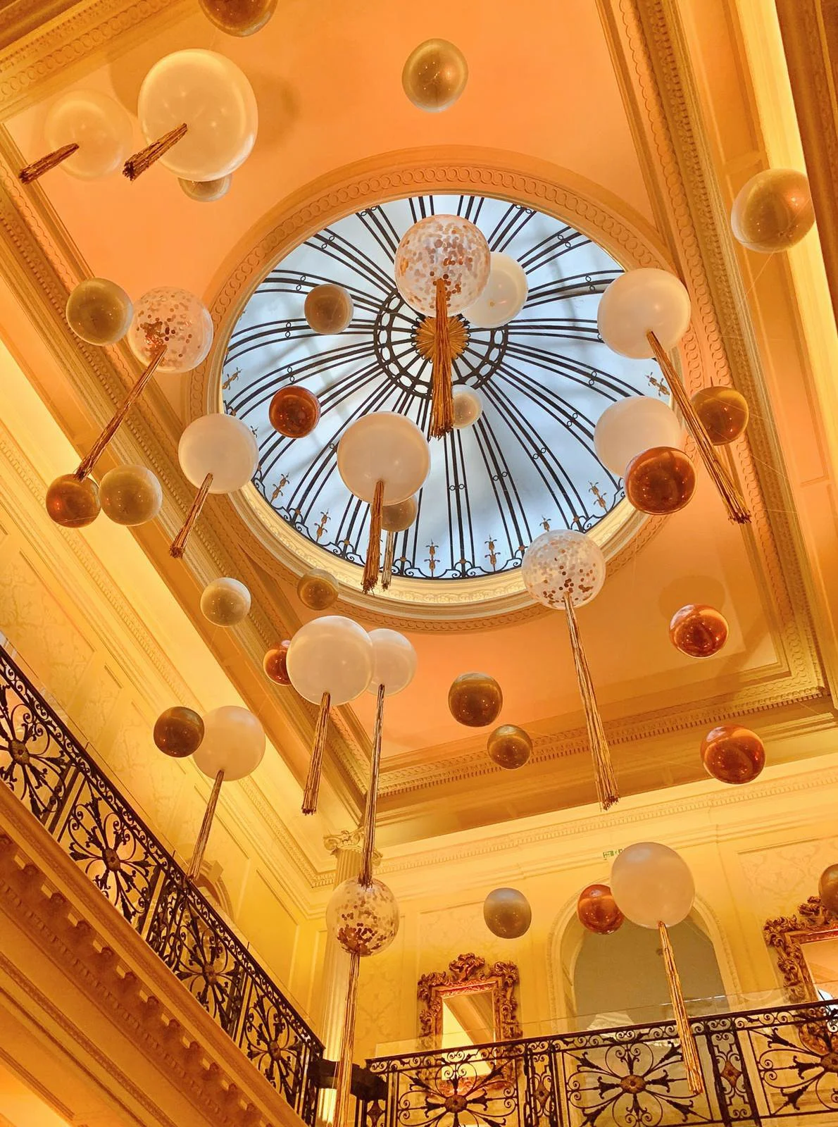 Billie Faiers 30th Hedsor House (28).jpg