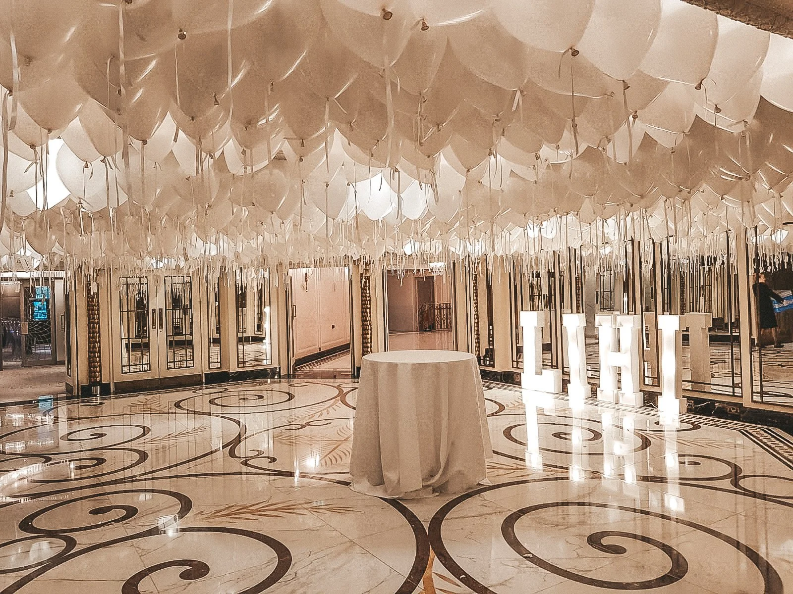 Bubblegum Balloons at The Dorchester.jpg