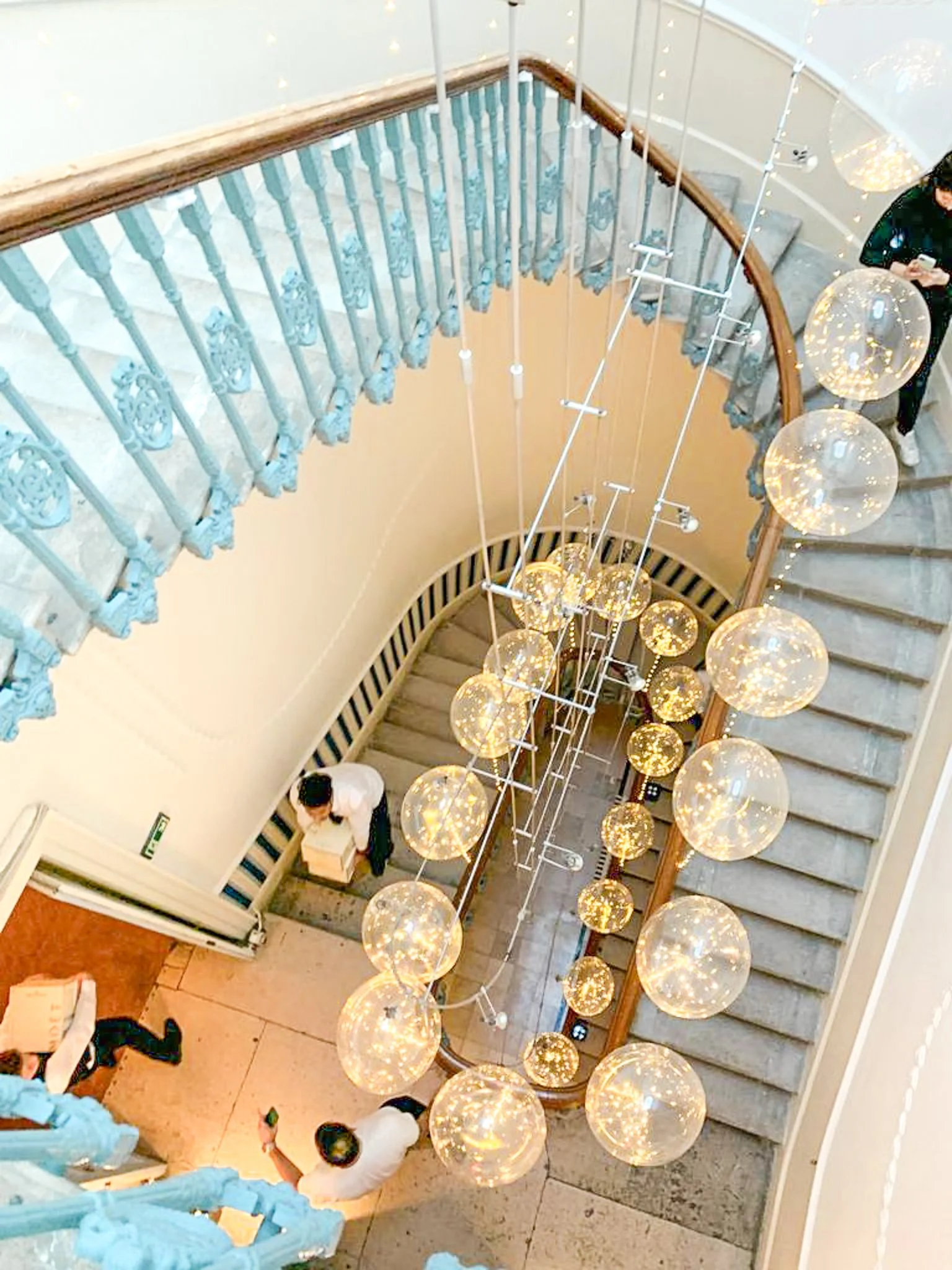 WhatsApp Image 2022-10-28 at 9.27.53 PM.jpg