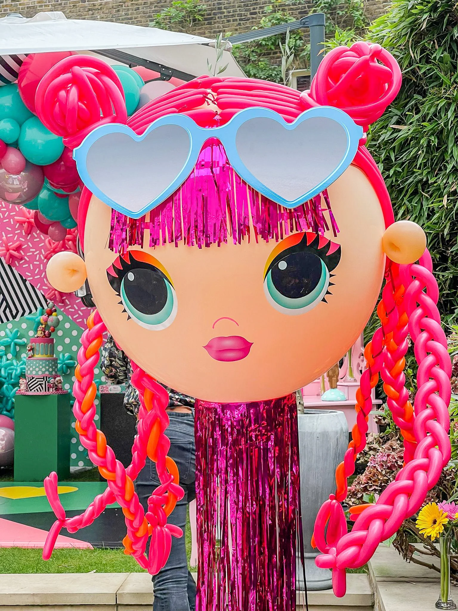 LOL Dolls Party - Tony Marklew - Egerton Crescent