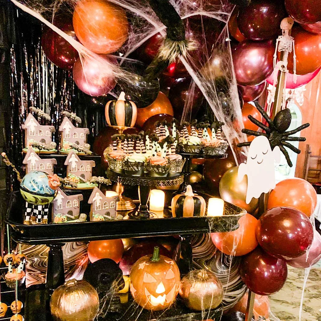 tatiana marks club halloween Caring (4)1.jpg