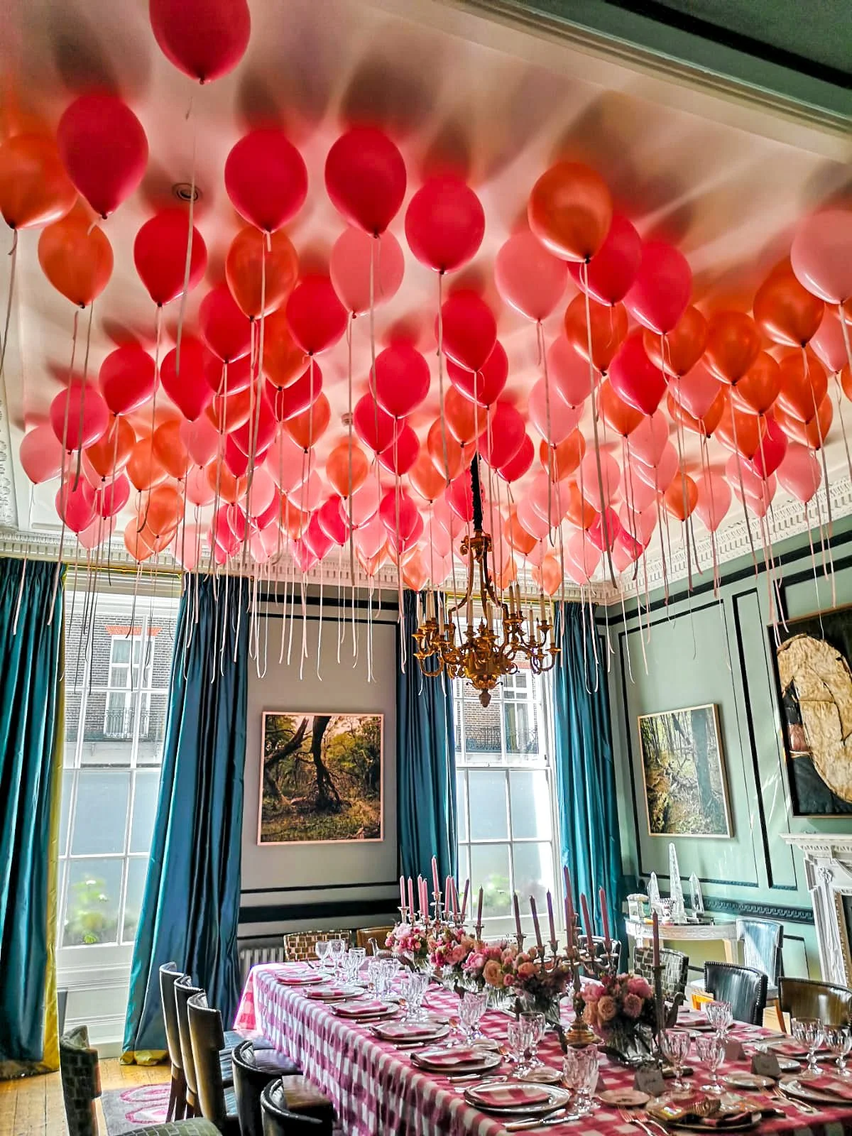 Ceiling Balloons Rose Pink - LOndon (3).jpg