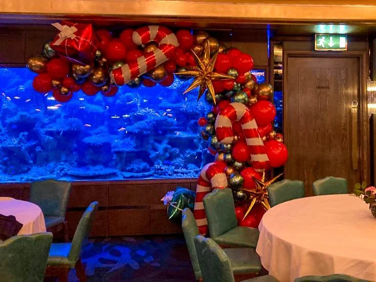 Sexy Fish Display, Corporate, 26.11.22, 2.jpg