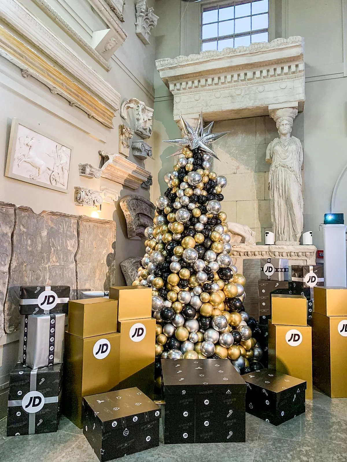 JD Sports, M&C Saatchi, Aynhoe Park (3) - Large.jpg