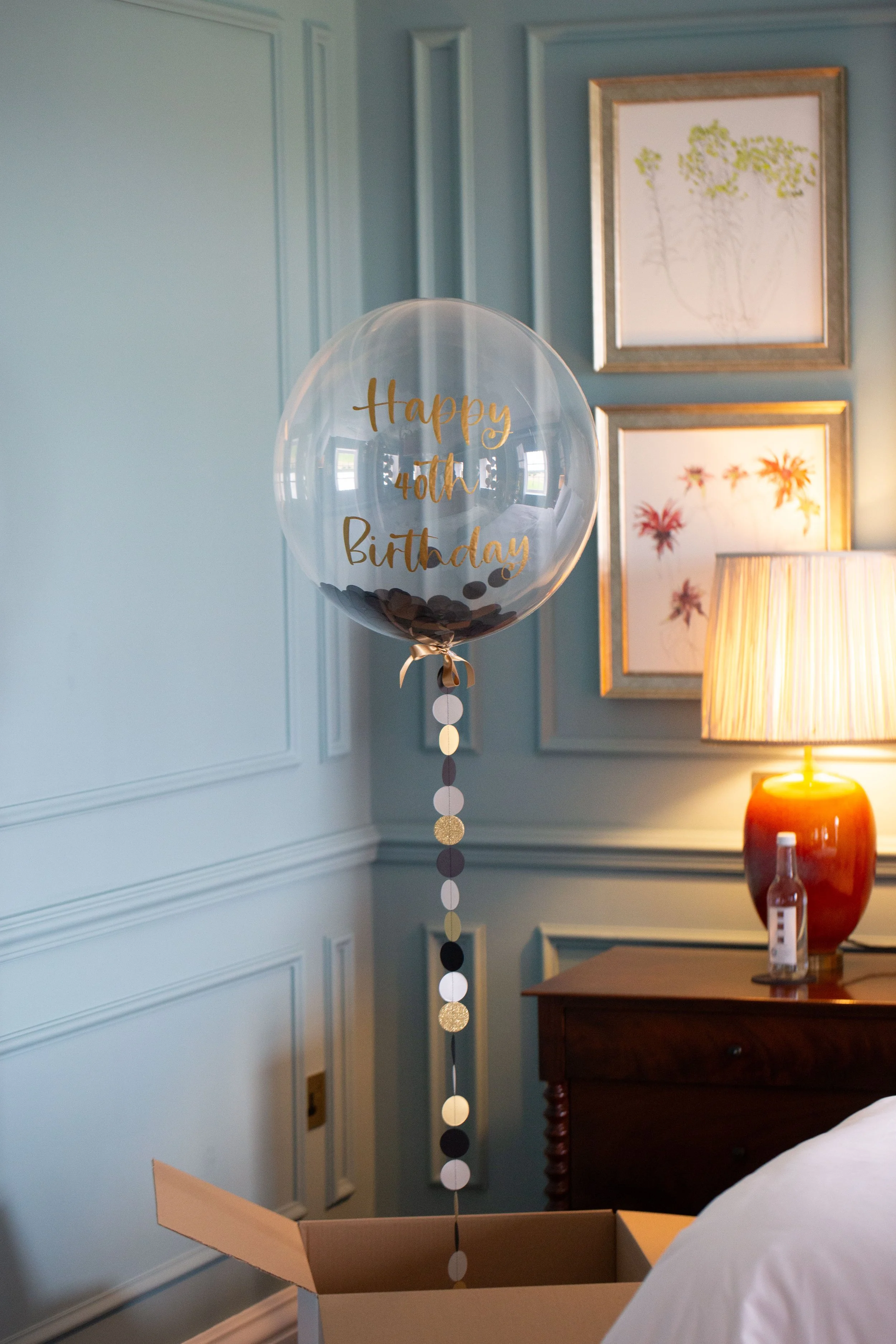 Bubblegum Balloons X Four Seasons Hampshire Photoshoot 19.jpeg