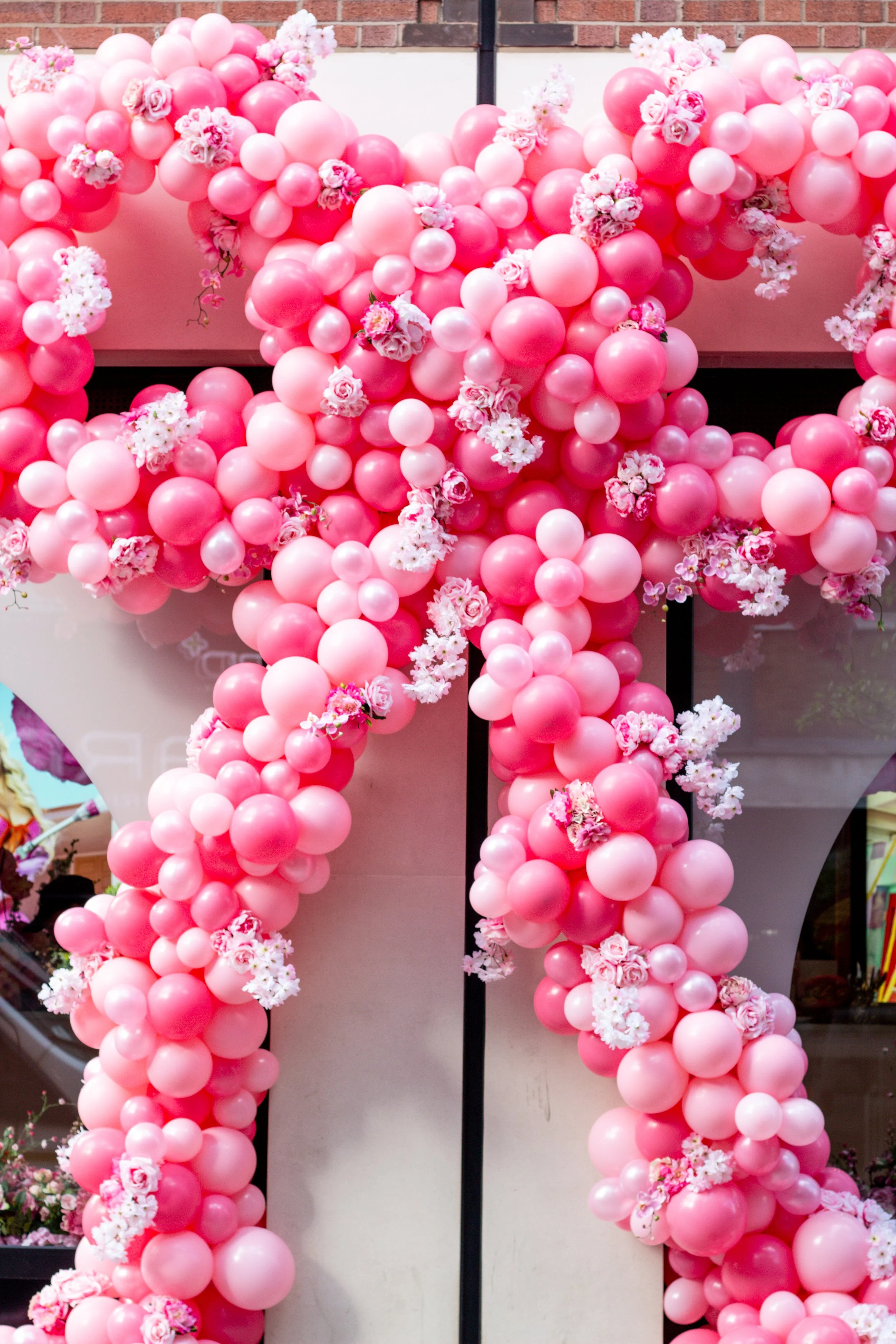 Pretty Little Thing PLT Store Opening Bow