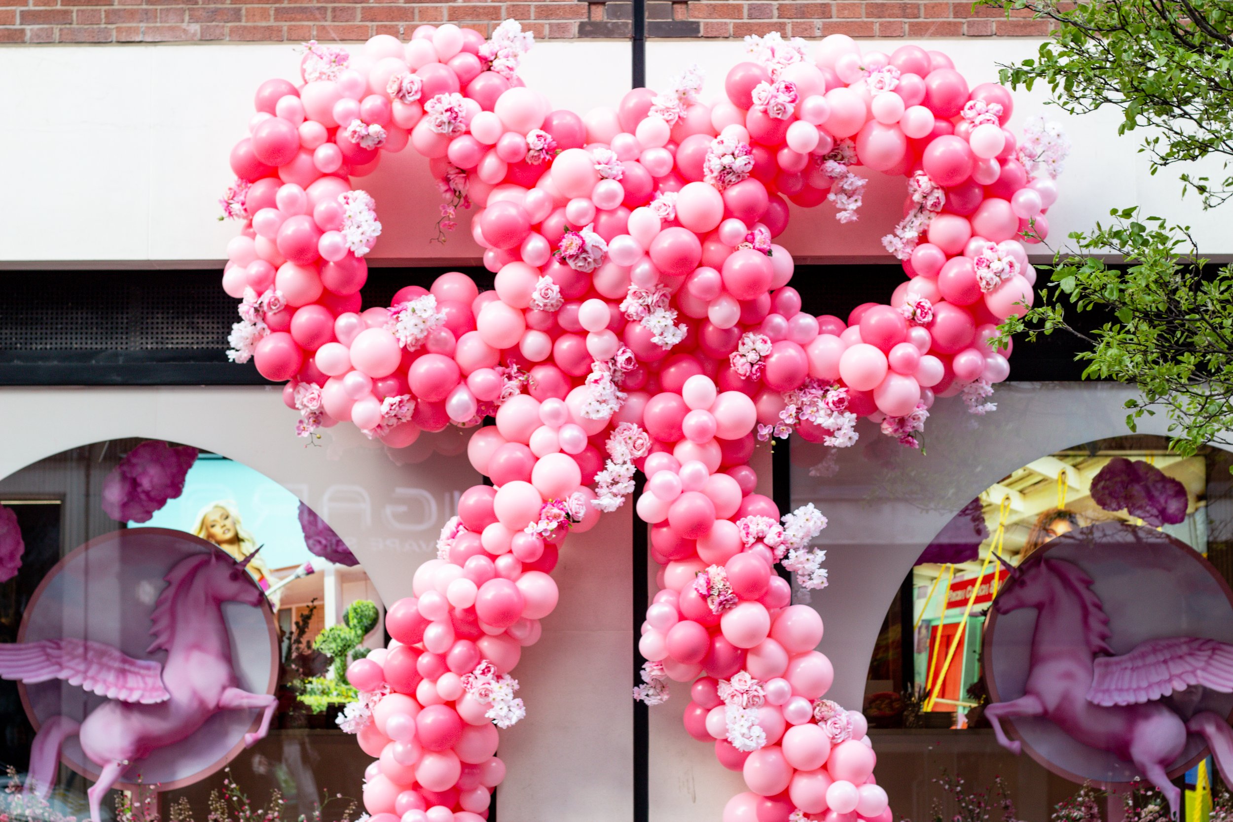 Pretty Little Thing PLT Store Opening Bow