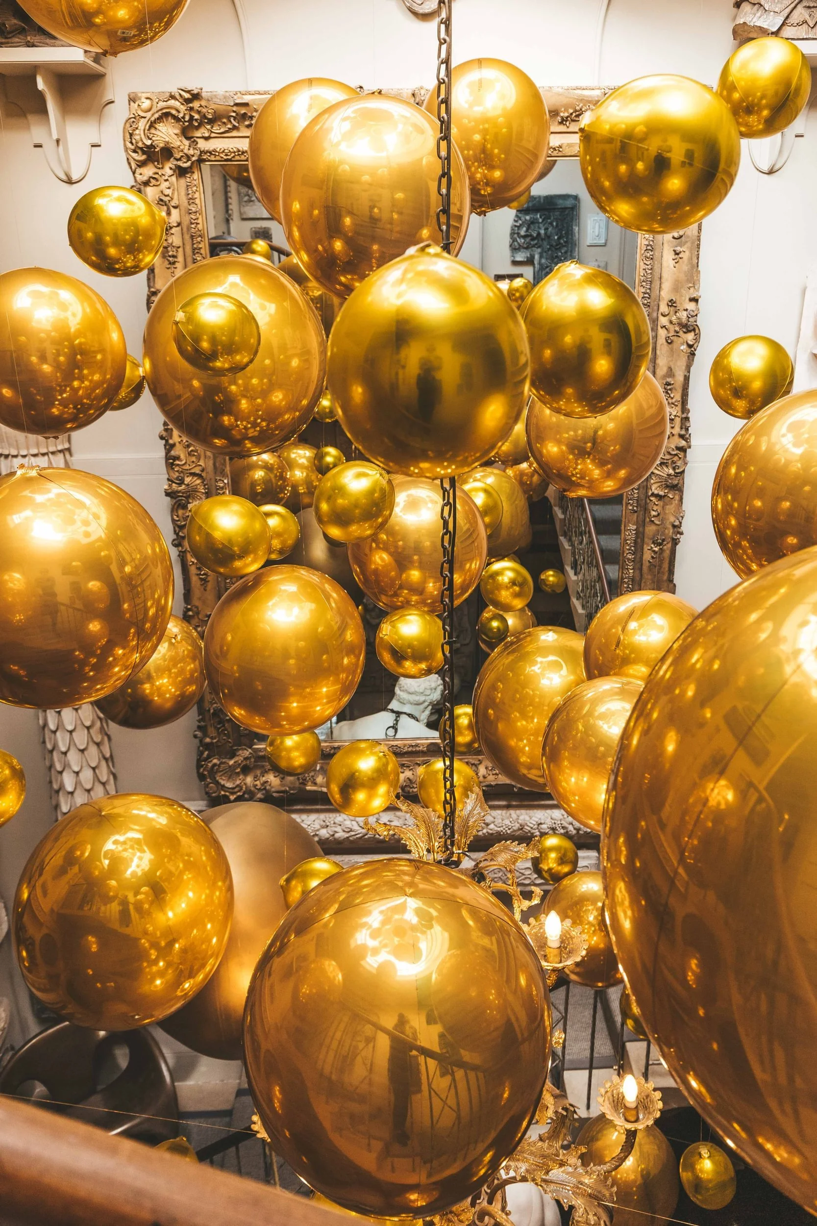 Aynhoe Park Gypsophila Orbz Installation - Large7.jpg