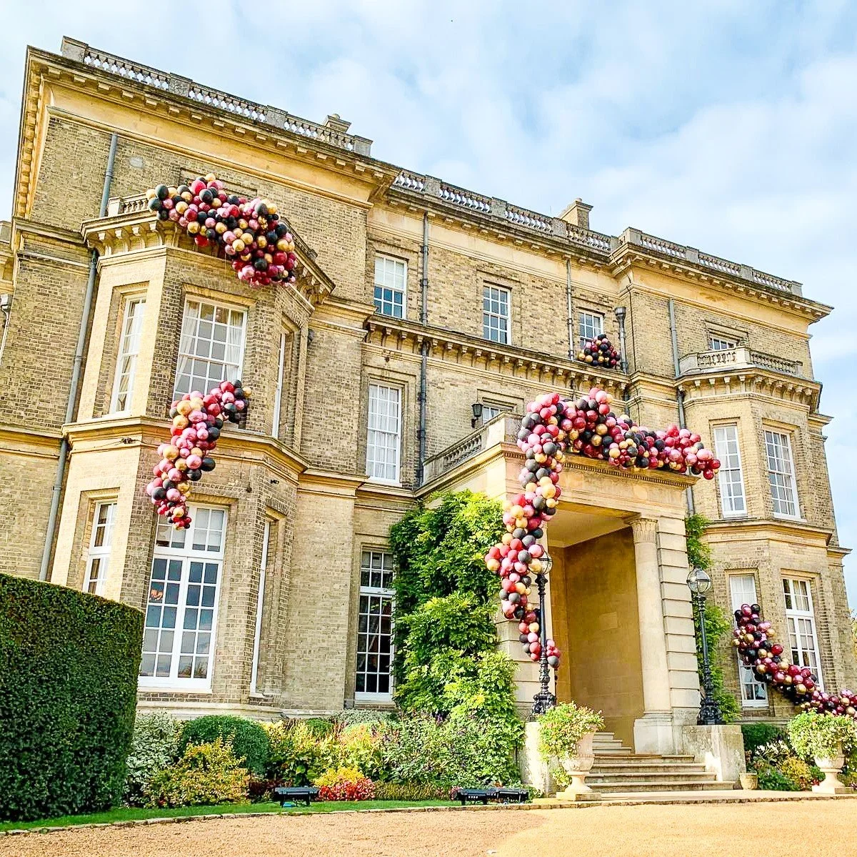 19.02 Quiz Hedsor Sam Faiers Launch install (1).jpg