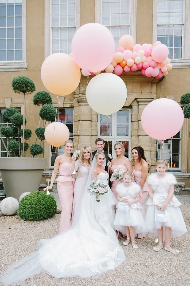 Bubblegum Balloons at Aynhoe Park, Barker Evans Photography 2 - Large.jpg