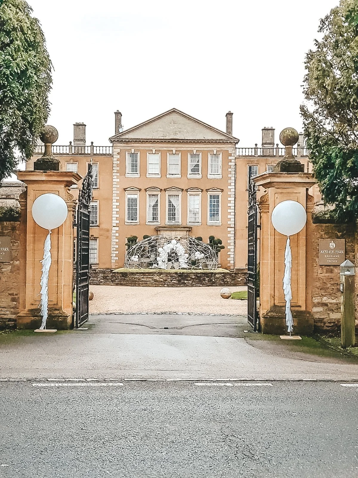 Aynhoe Park White External (25) - Large.jpg