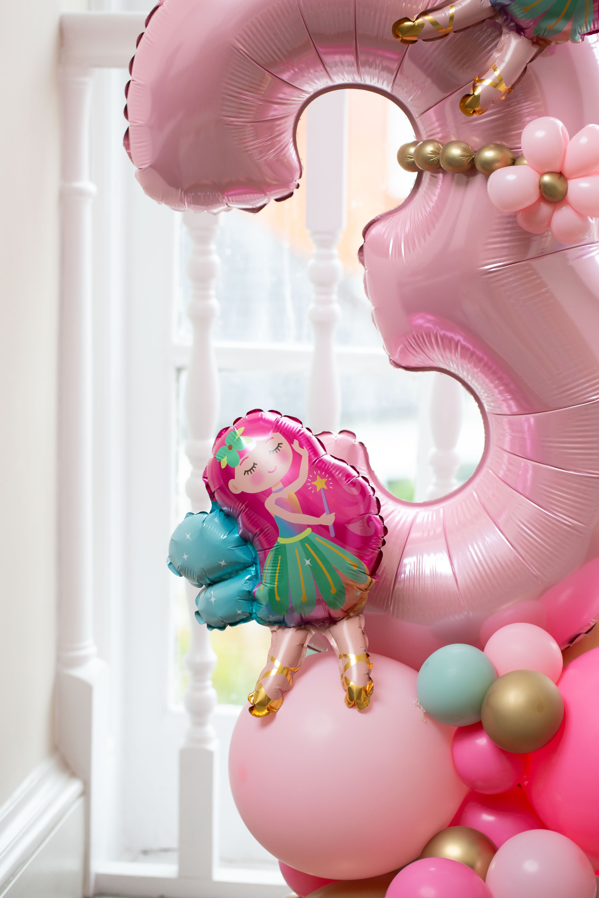 Bubblegum Balloons X Four Seasons Hampshire Photoshoot 53.jpeg