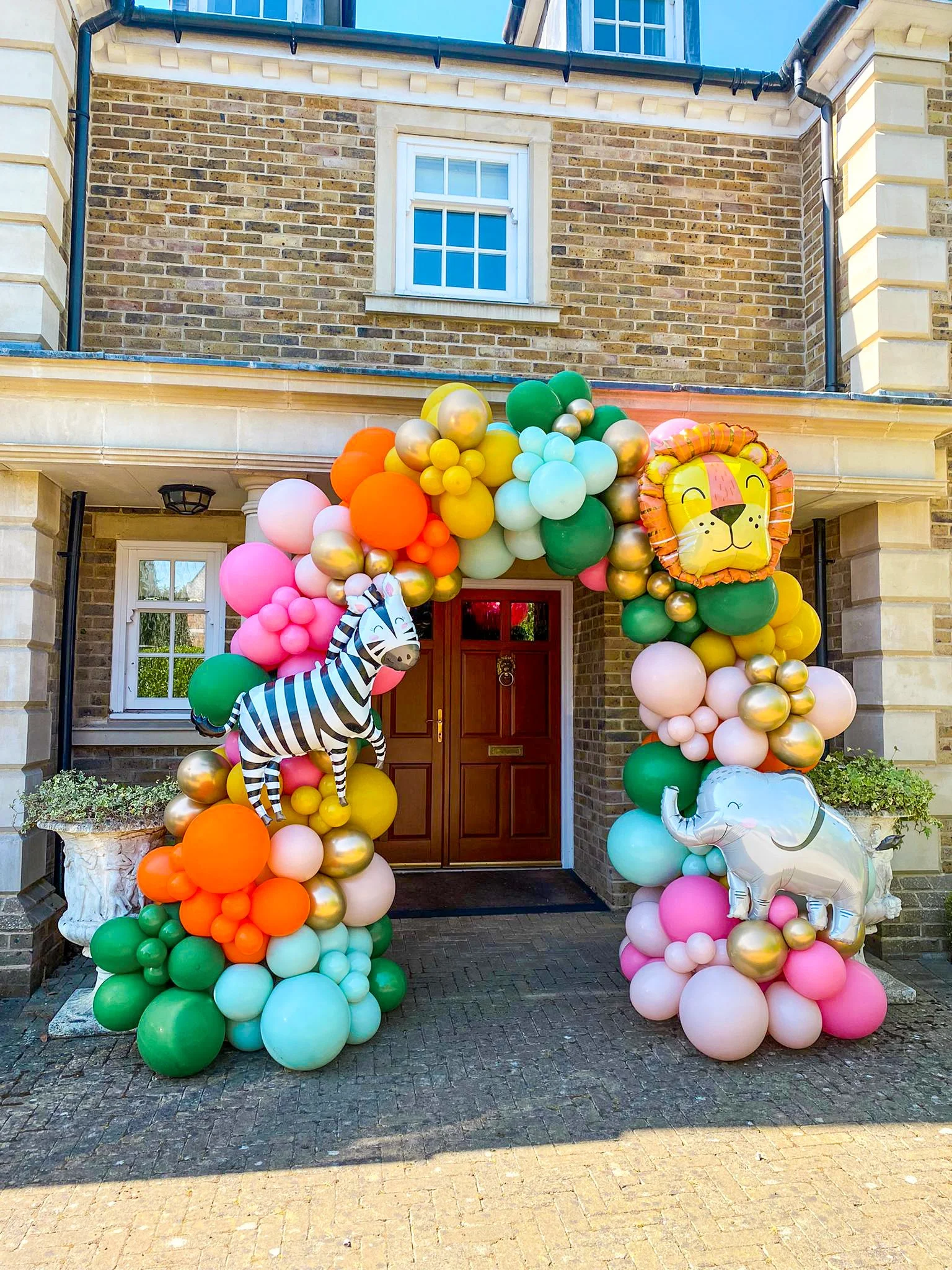 13.01 1st Birthday - Beaconsfield - Safari Arch  (2).jpg