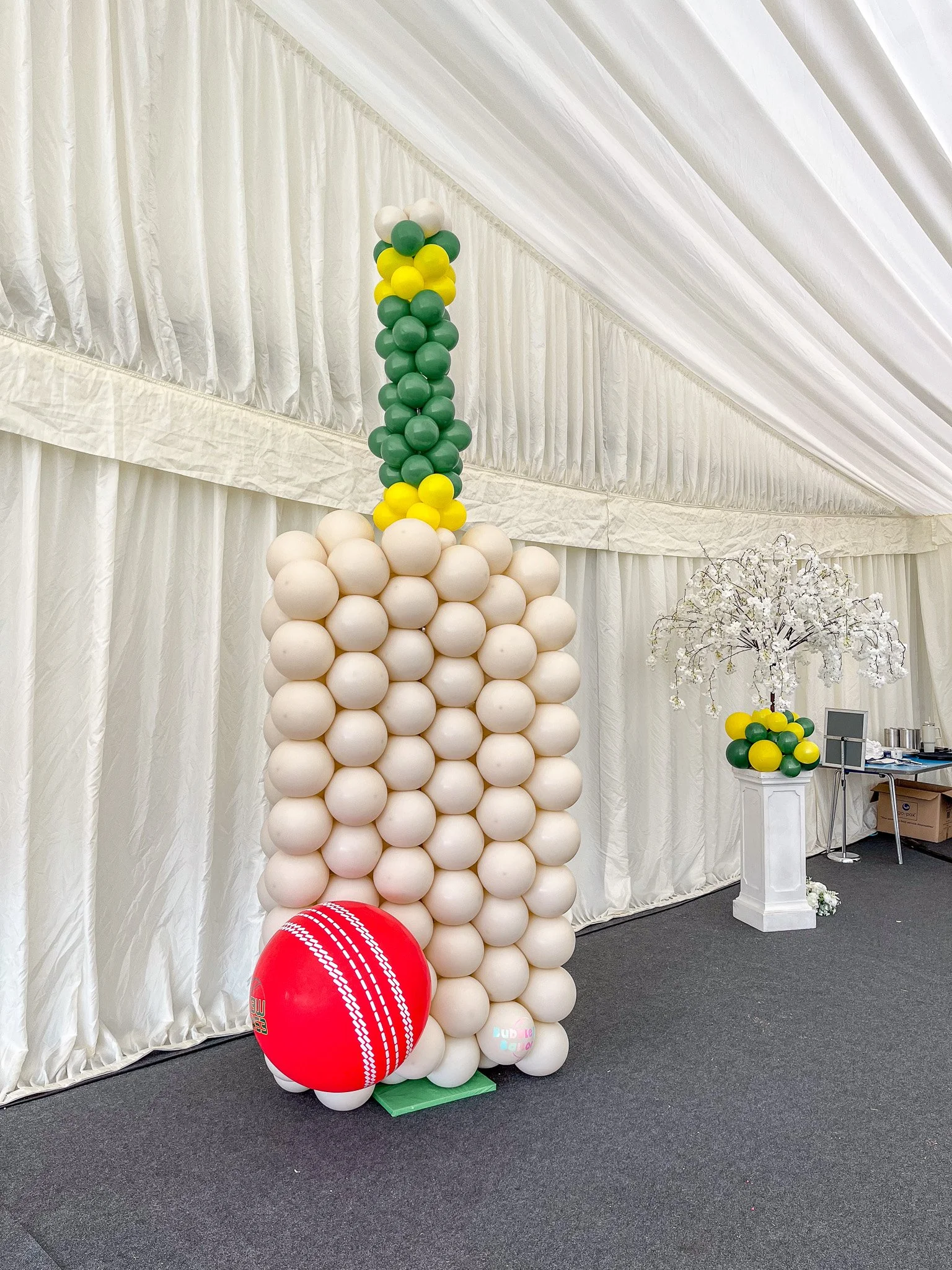 The Barnaby Webber Foundation Cricket Racket 