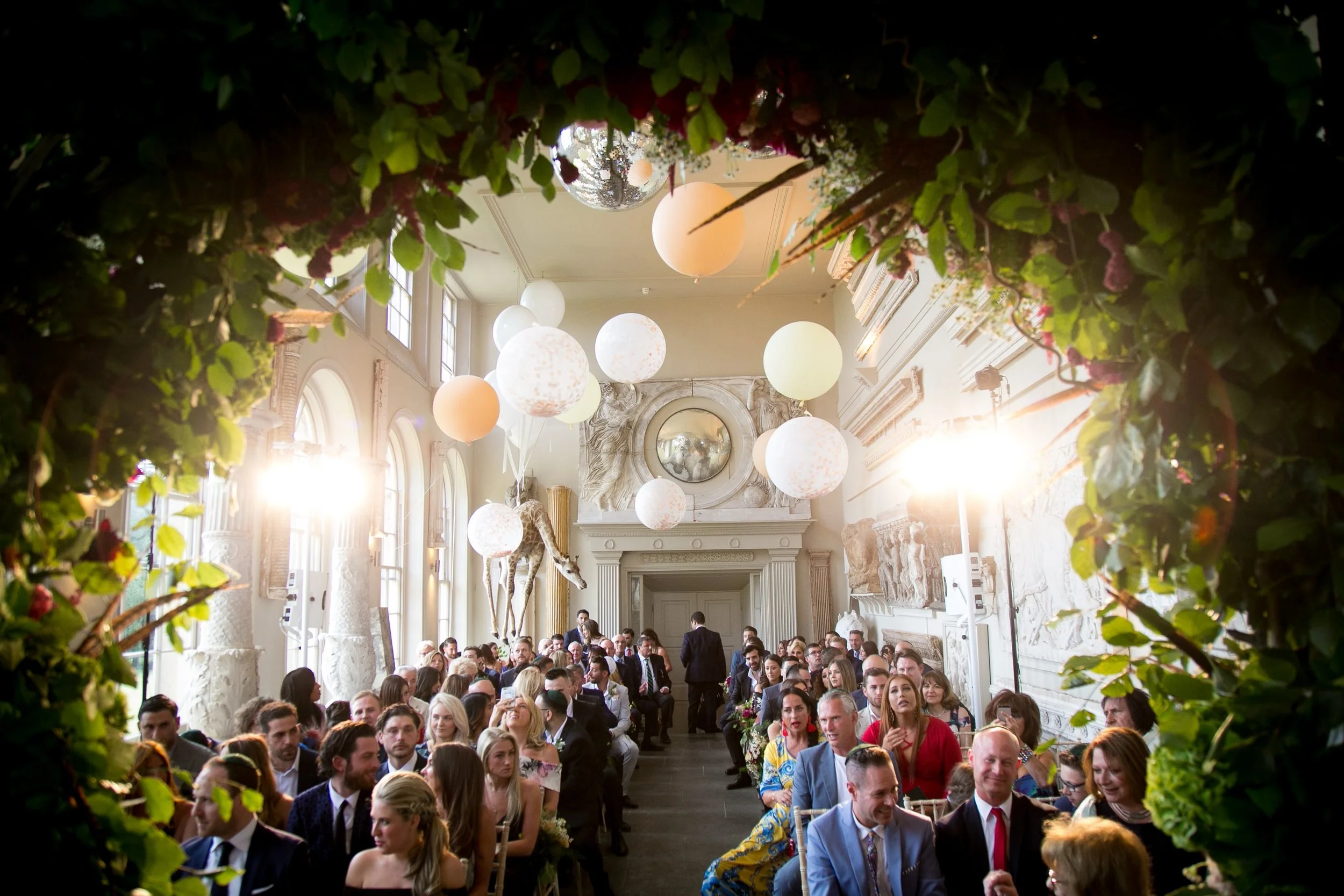 Bubblegum Balloons at Aynhoe Park, Chiko Photography 1 - Large.jpg