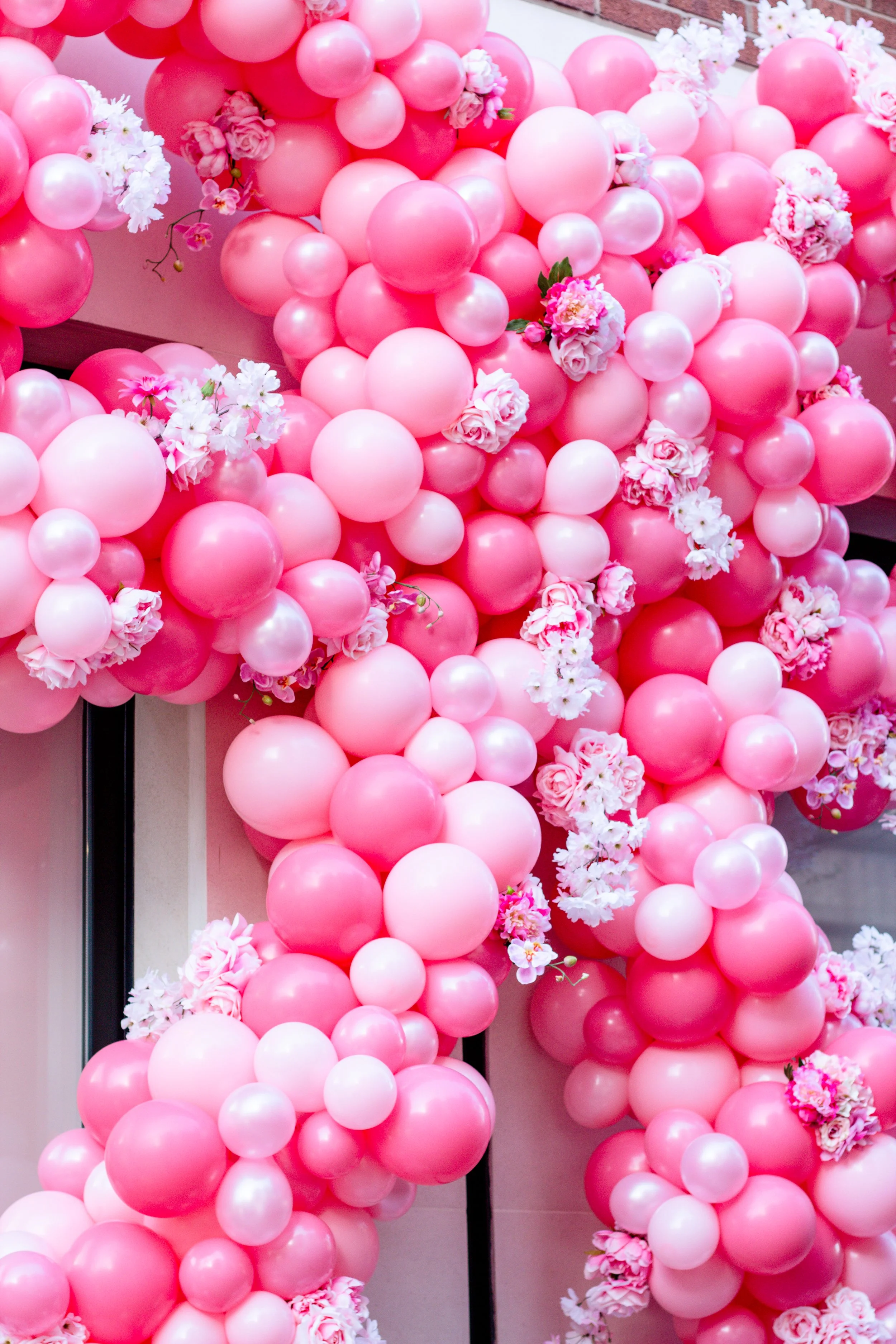 Pretty Little Thing PLT Store Opening Bow