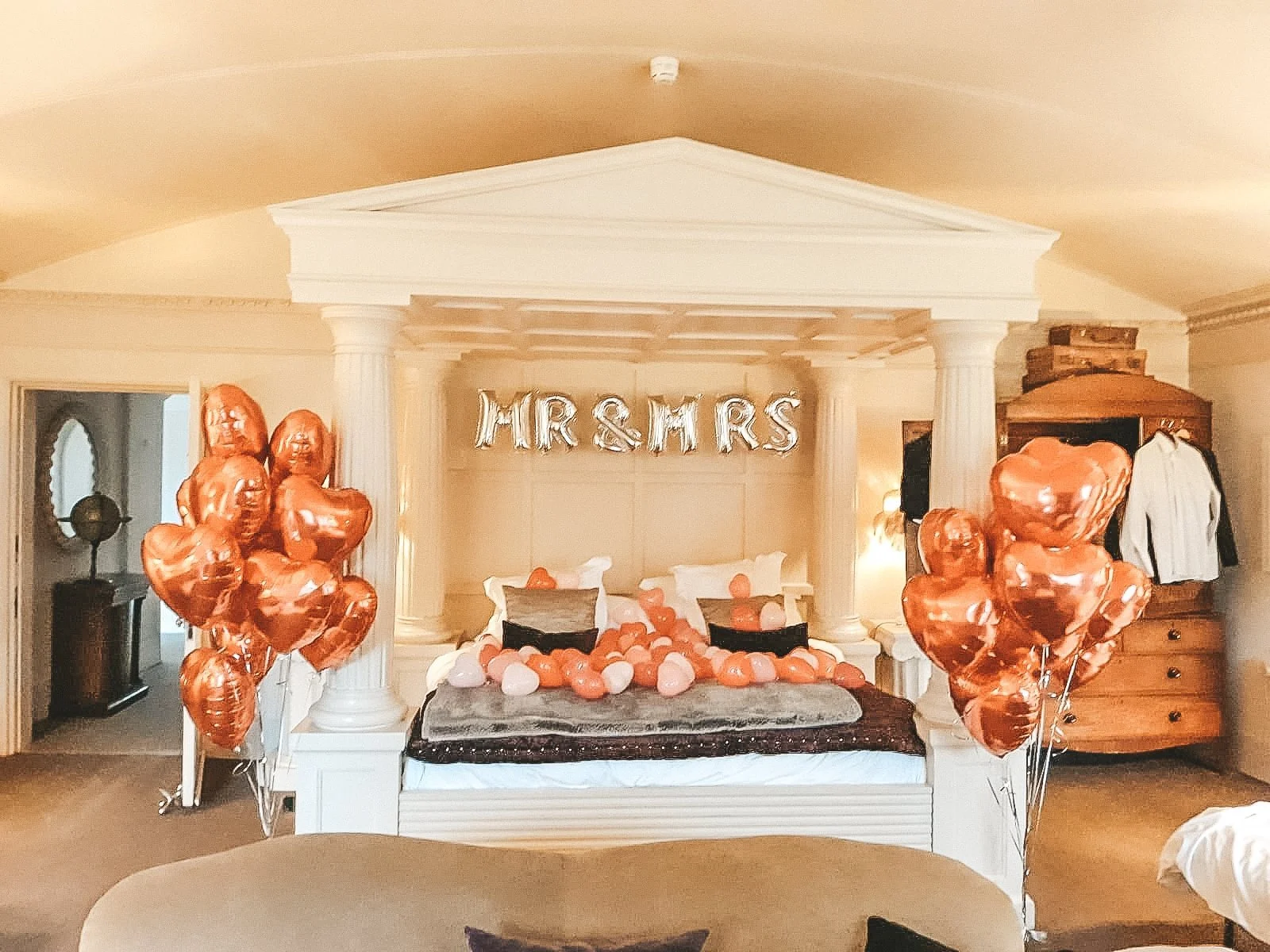 Aynhoe Park White External (6) - Large.jpg