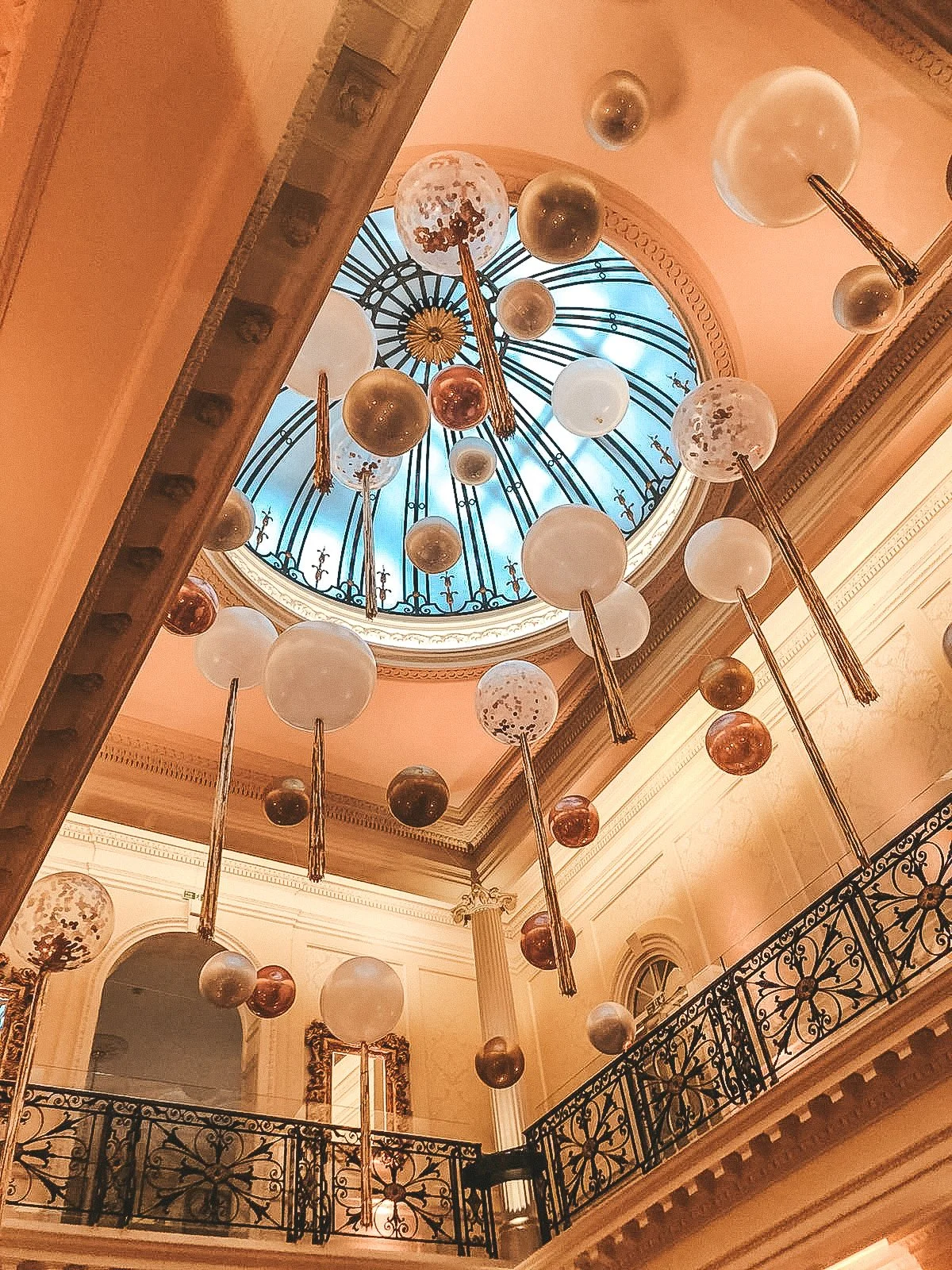 Billie Faiers 30th Hedsor House (36).jpg