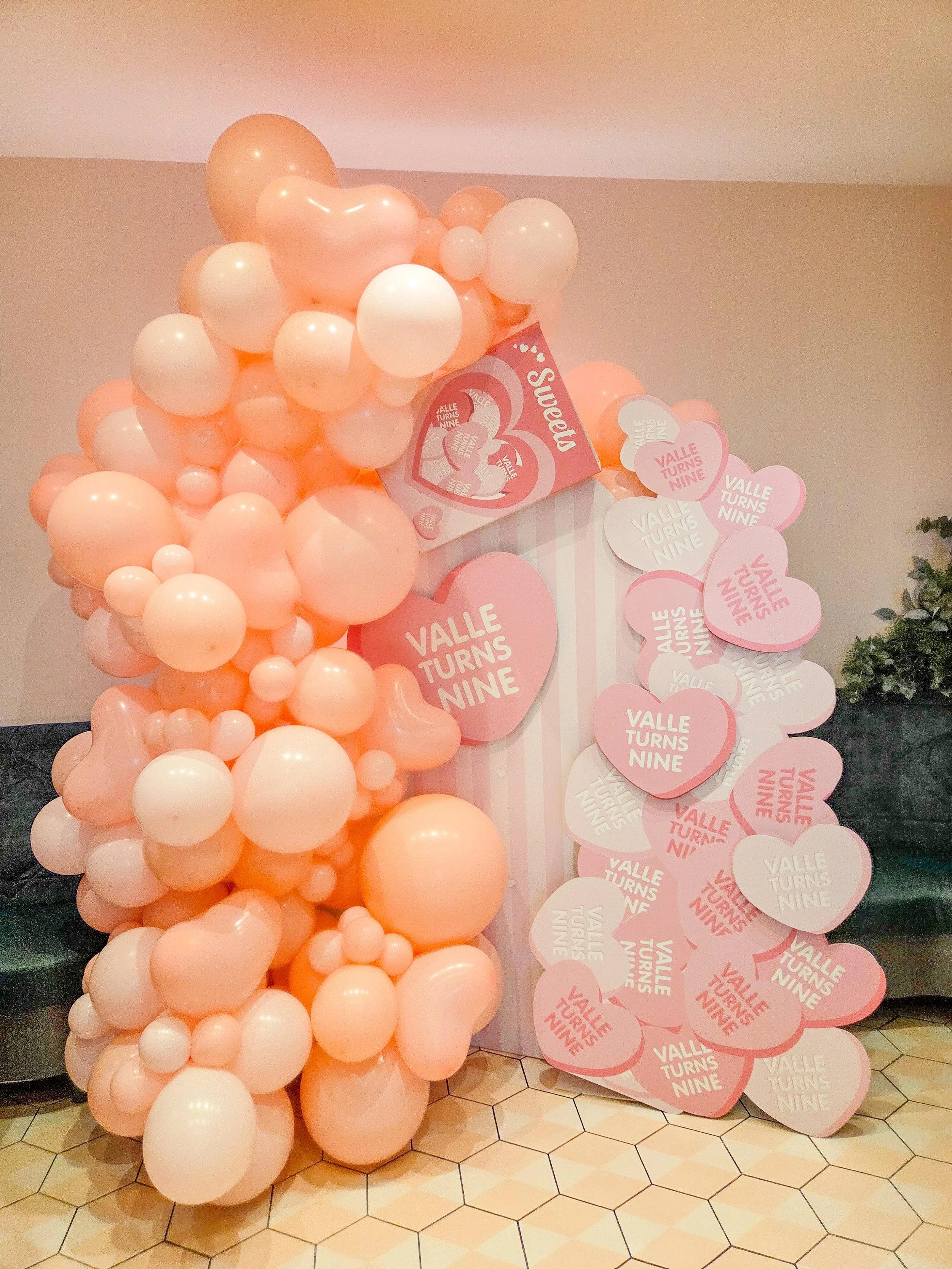 EL&N Restaurant Valle Turns 9